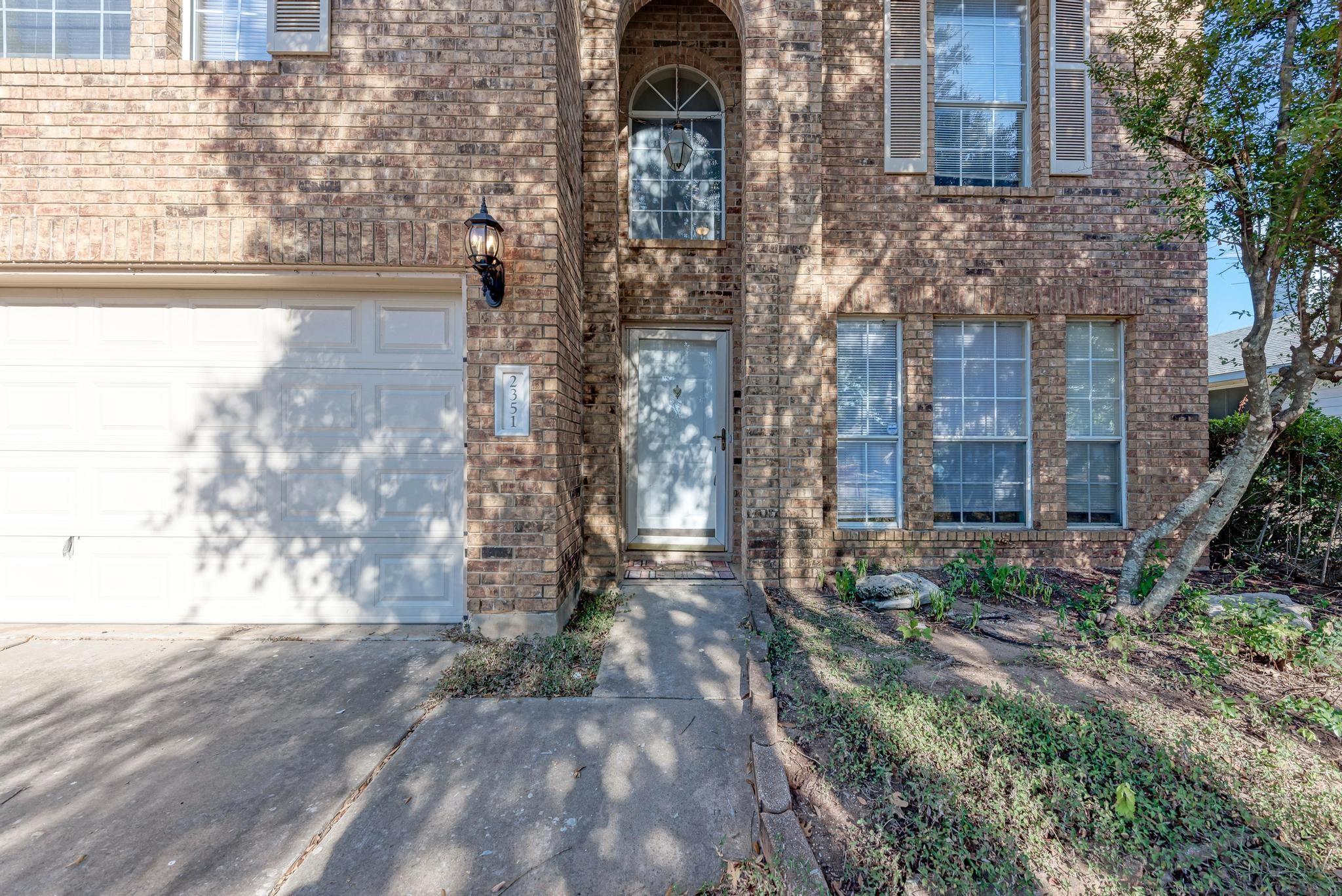 Photo 18 of 2351 Wright CIR, Round Rock TX 78664