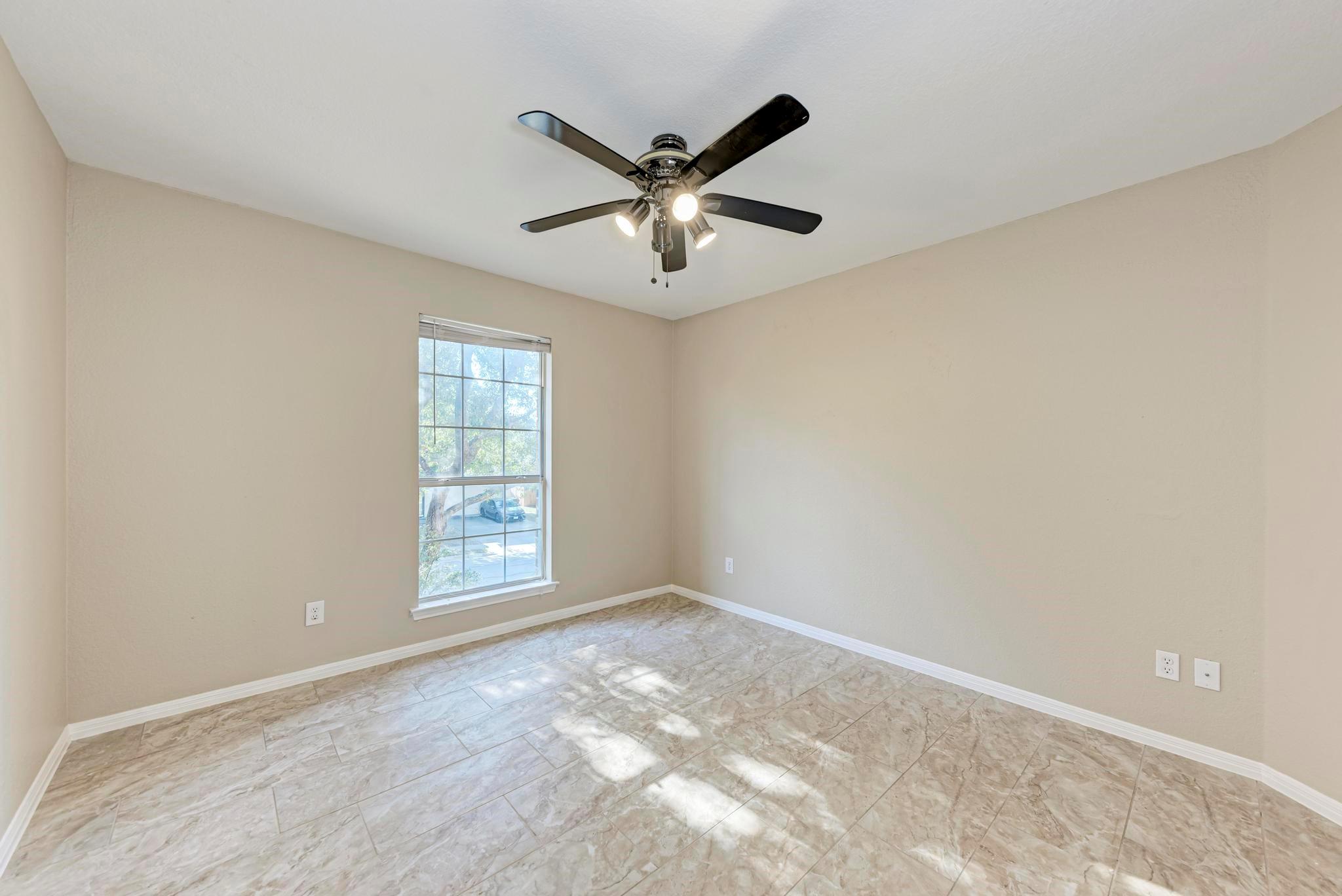 Photo 8 of 2351 Wright CIR, Round Rock TX 78664