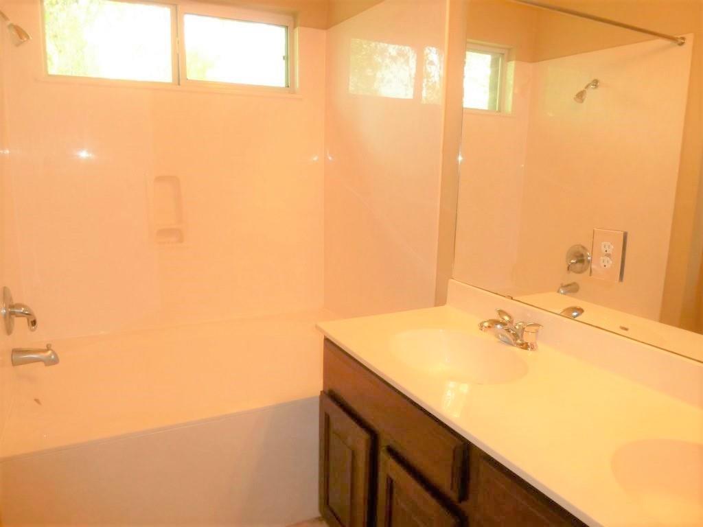2nd Bathroom