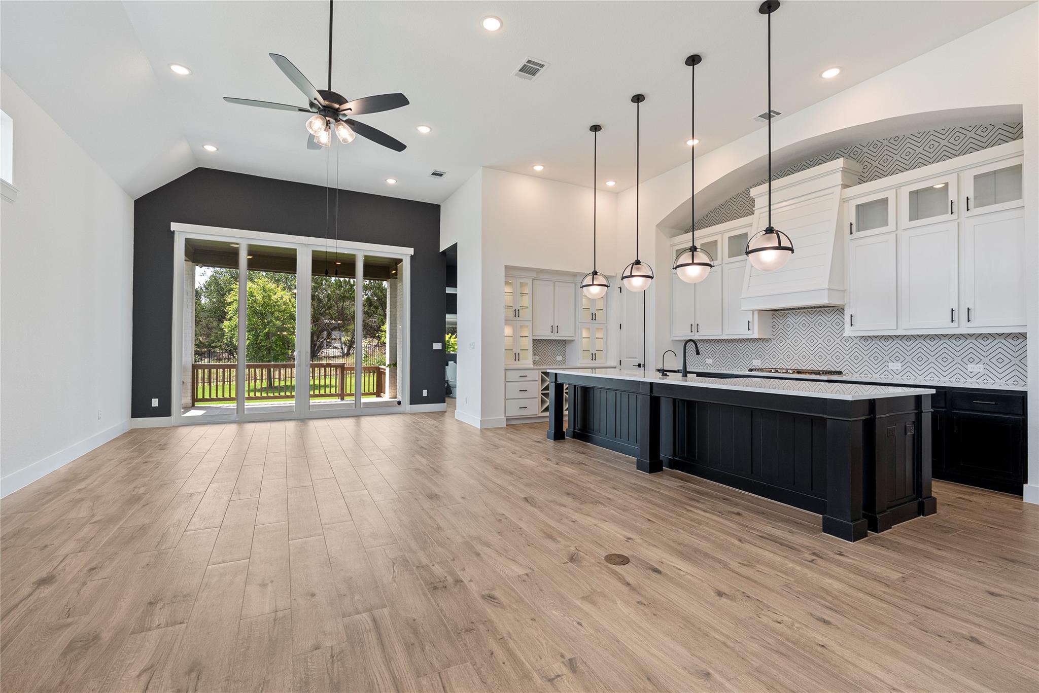 Photo 13 of 121 Running Bird RD, Austin TX 78737