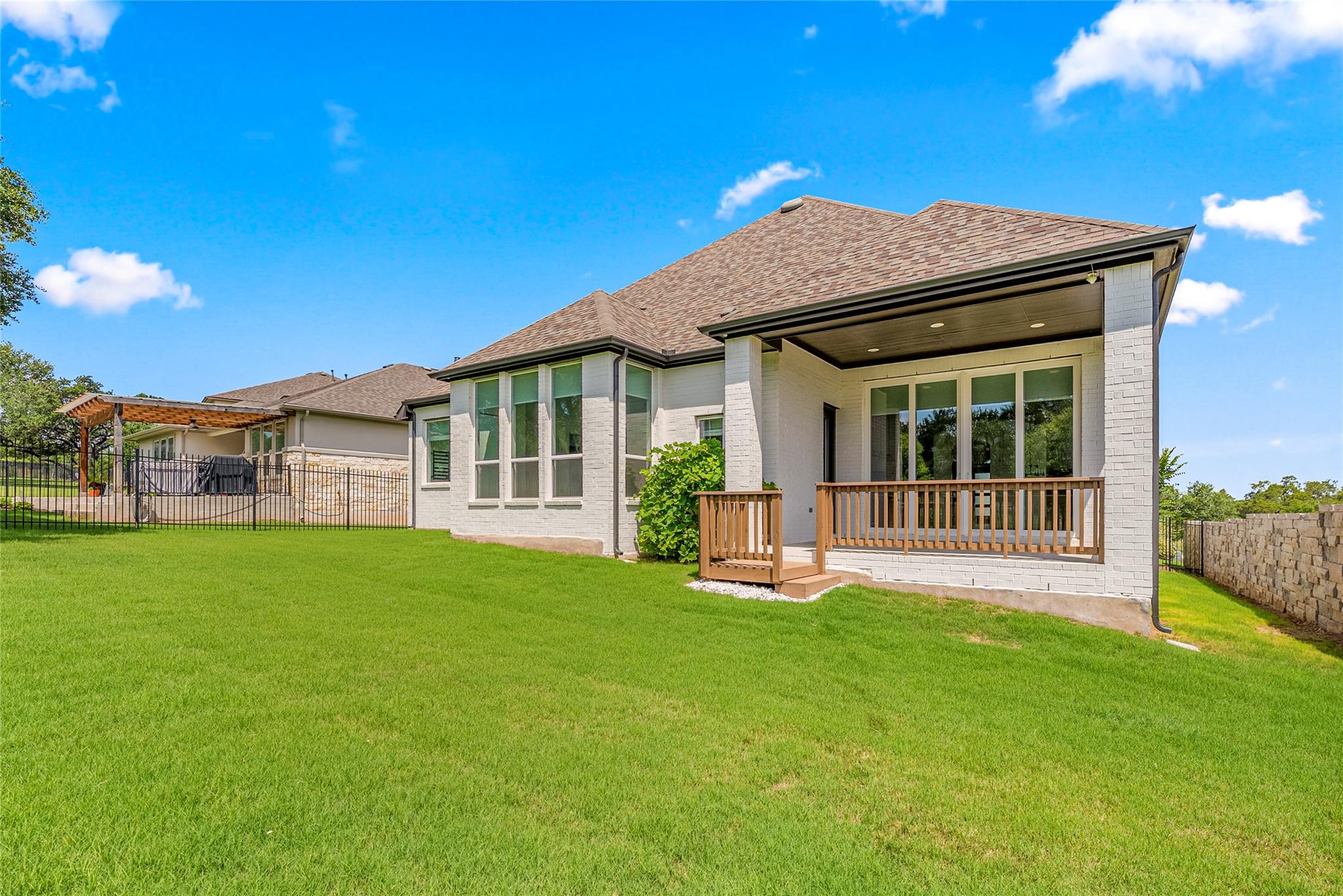 Photo 34 of 121 Running Bird RD, Austin TX 78737
