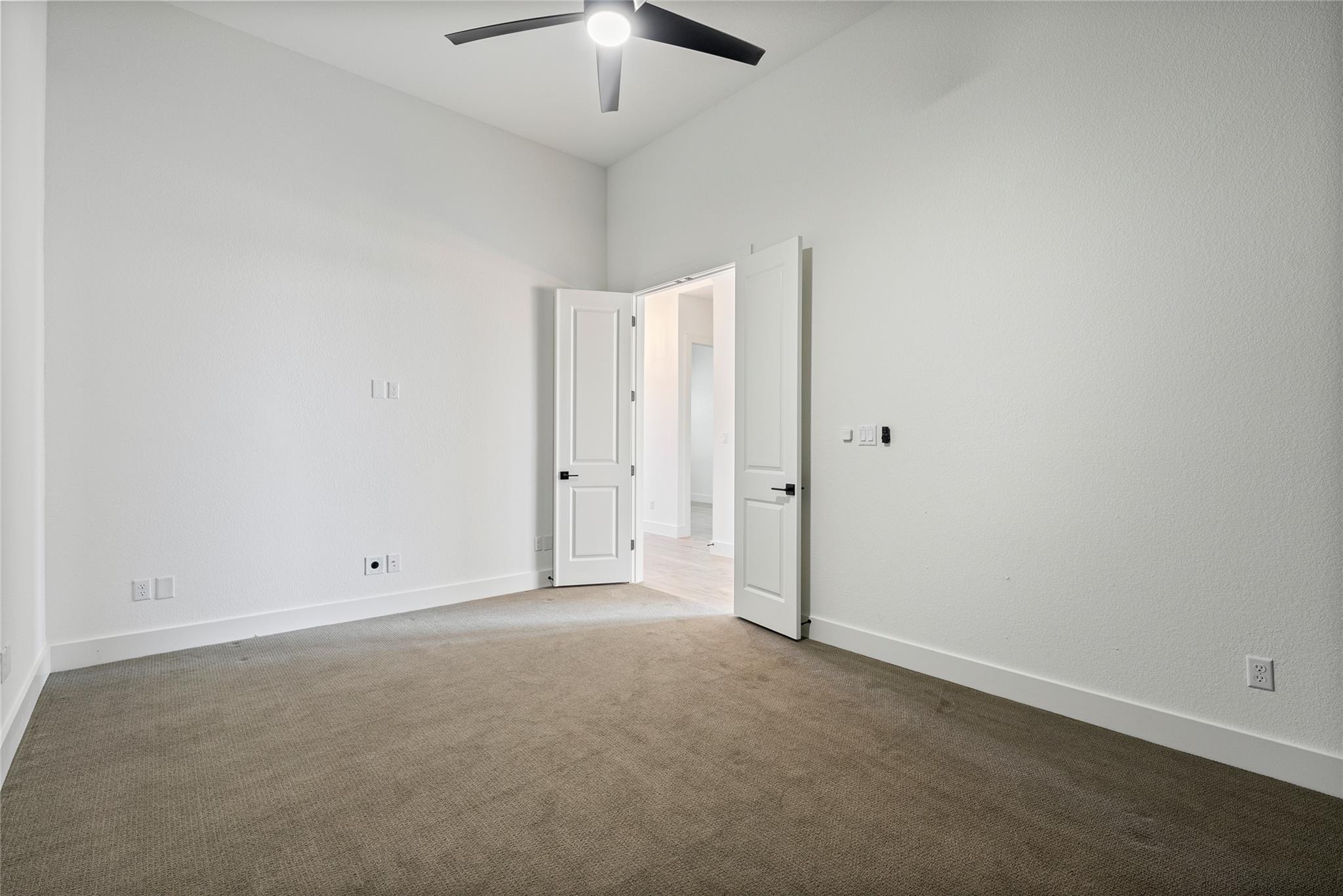 Photo 11 of 121 Running Bird RD, Austin TX 78737