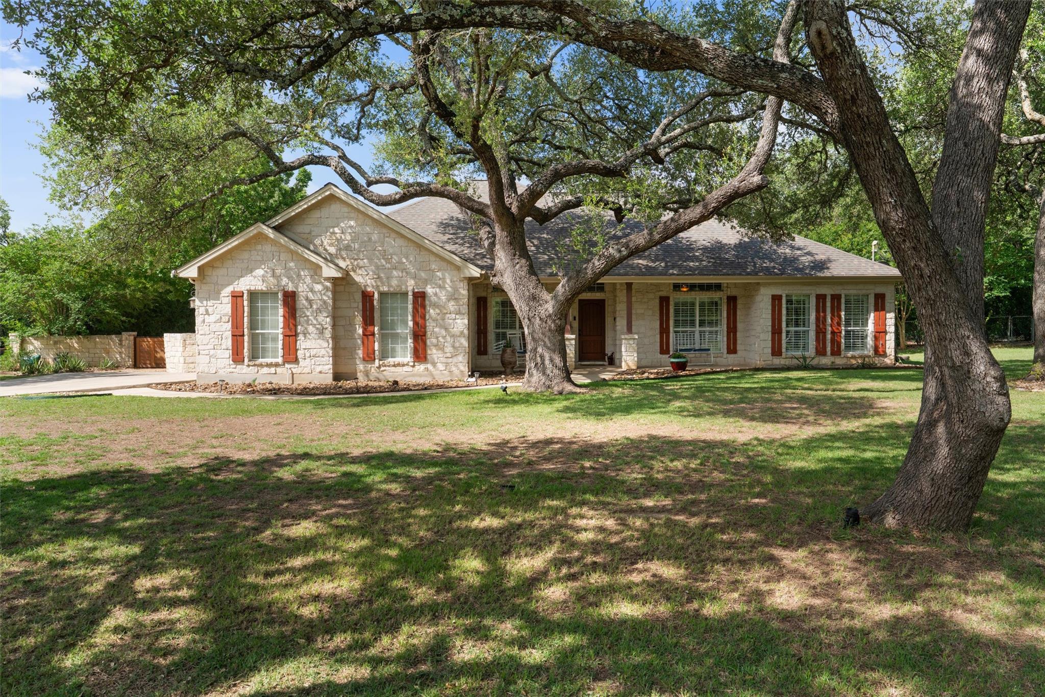 5 bed, 3 bath, residential at 223 E Ridgewood RD, Georgetown TX 78633, Georgetown TX
