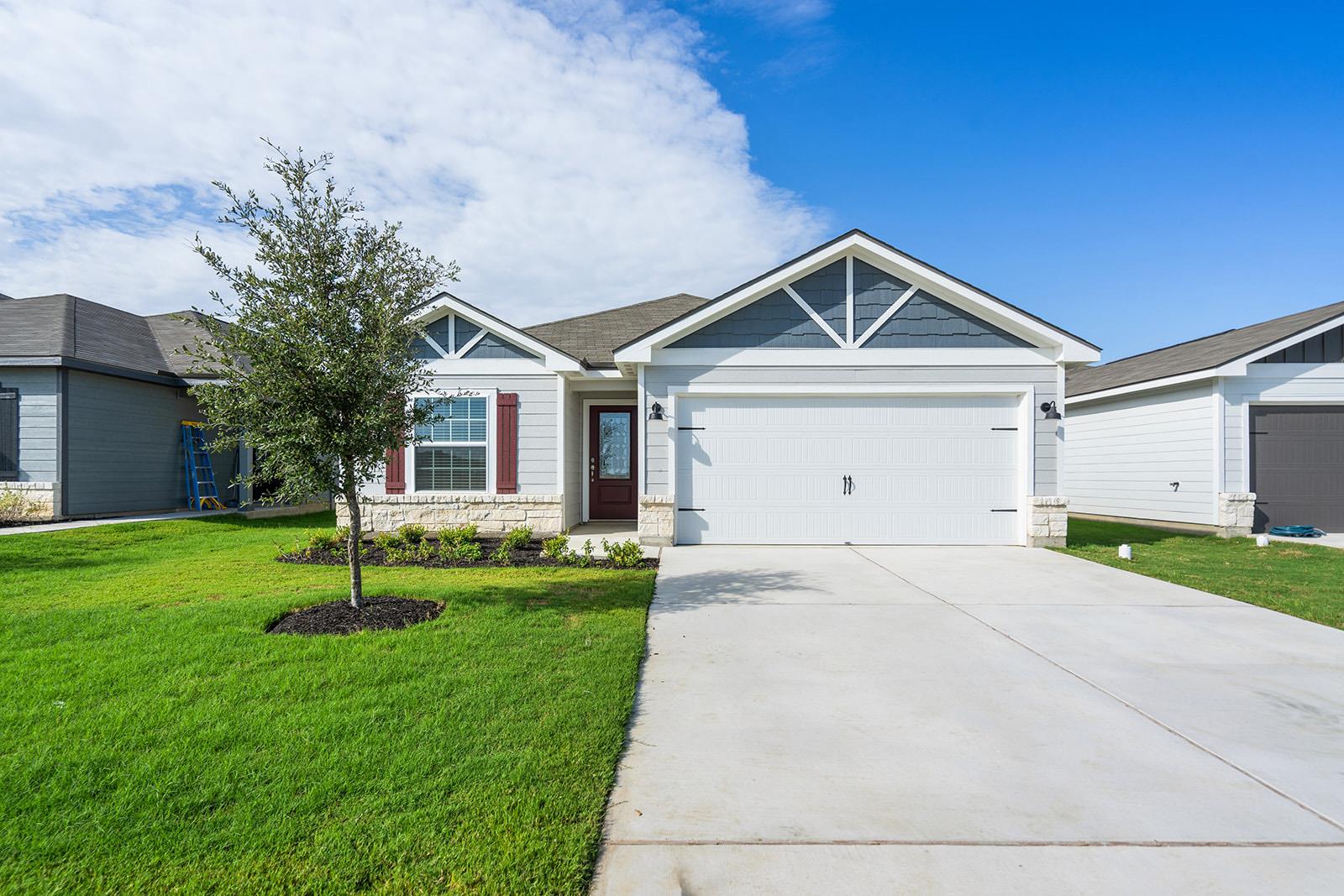 3 bed, 2 bath, residential at 257 W Luna Blue LN, Jarrell TX 76537, Jarrell TX