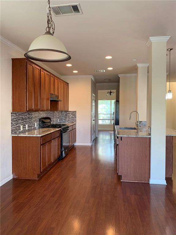 15104 Fernhill DR, Austin TX 78717