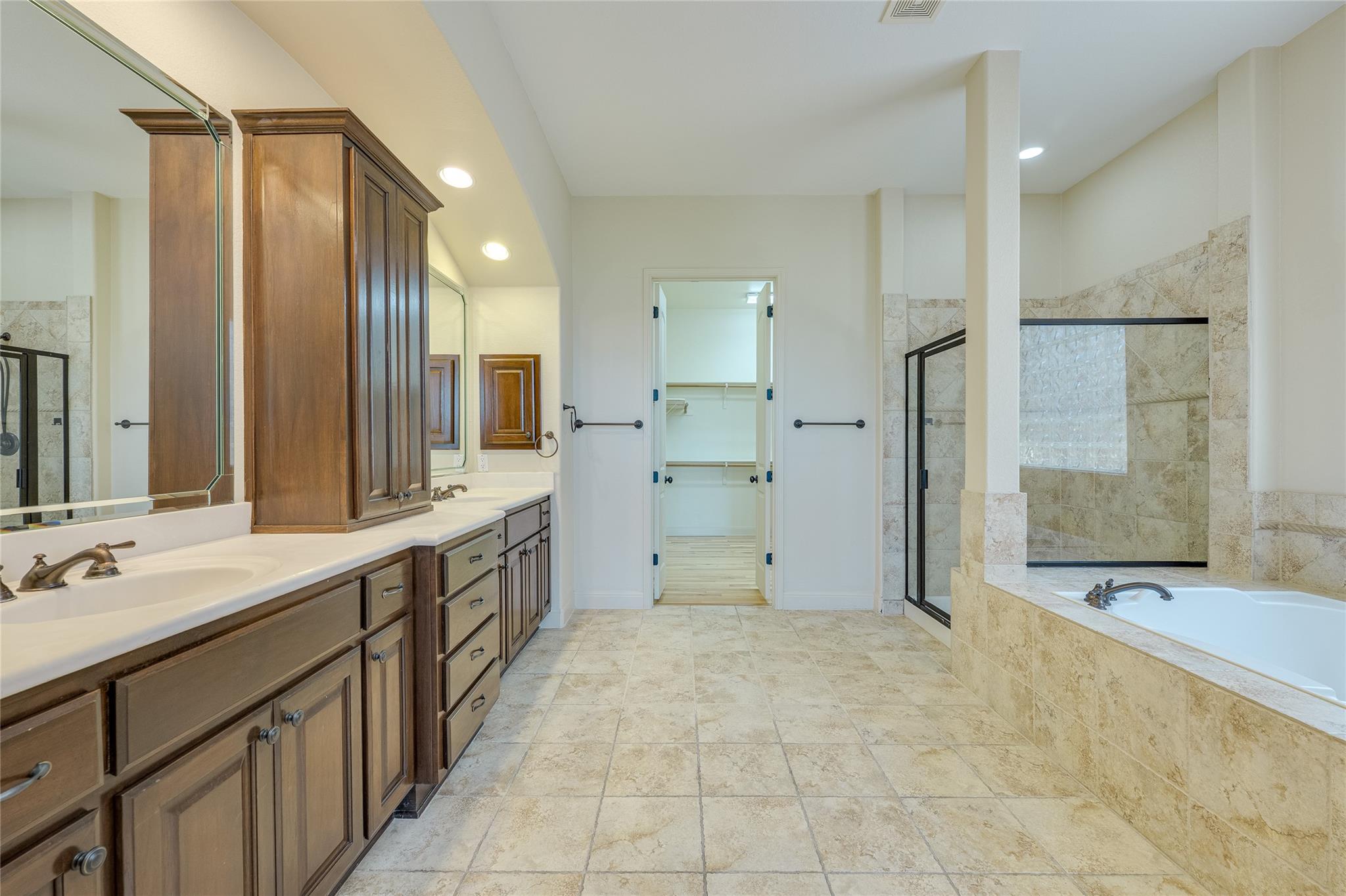 10804 Enclave Vista CV, Austin TX 78730