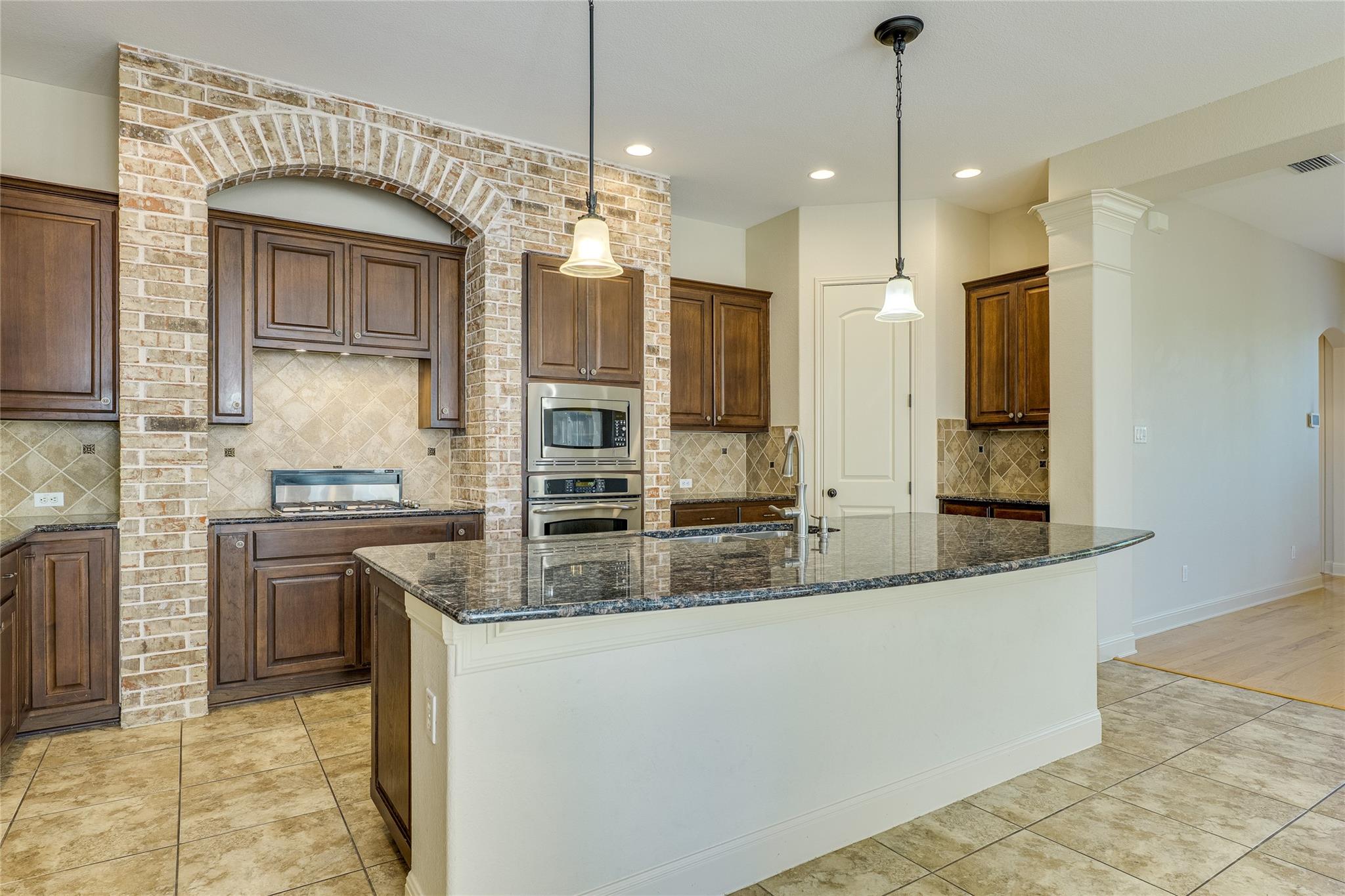 10804 Enclave Vista CV, Austin TX 78730