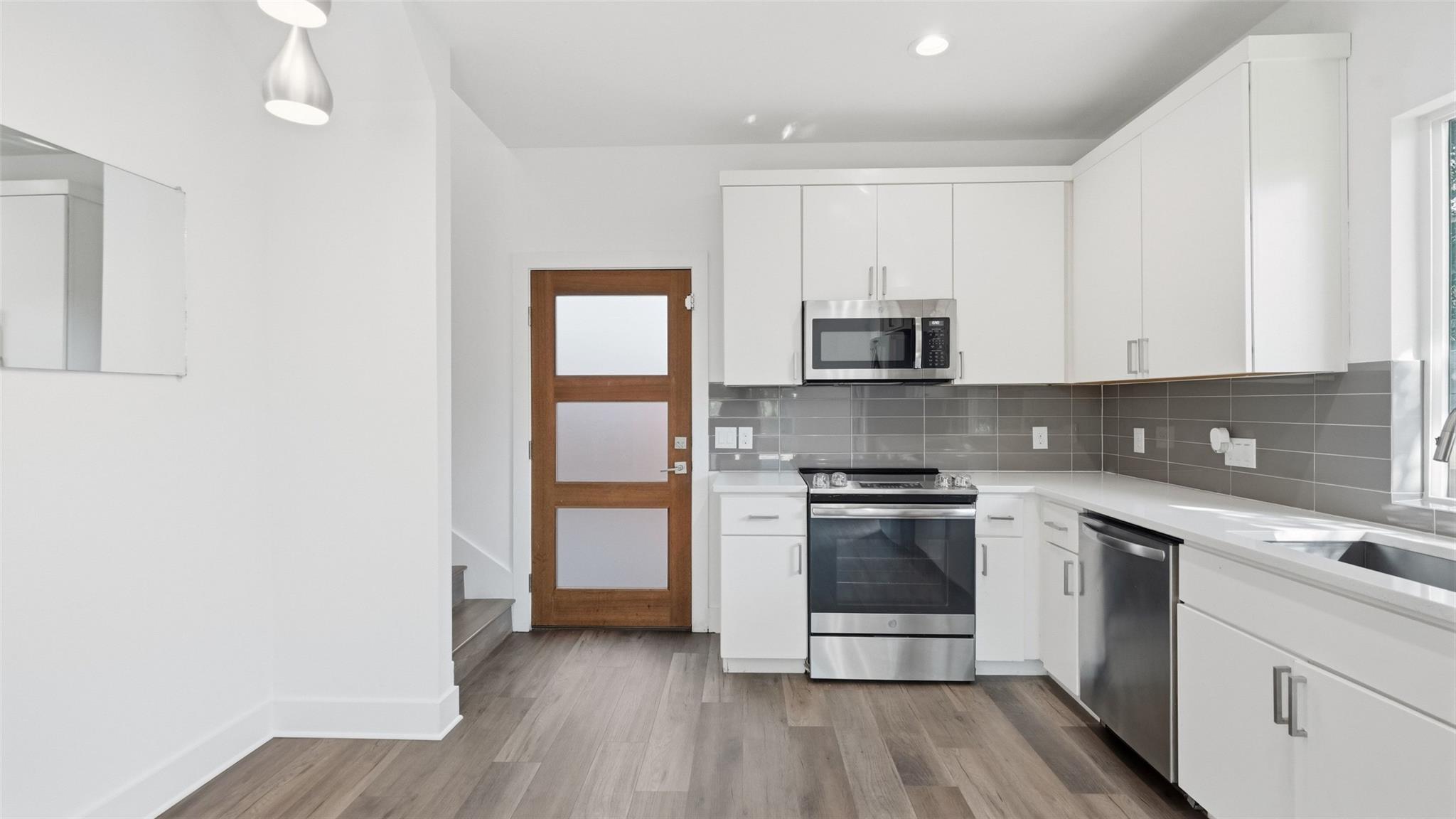 5000 Lansing DR # 2, Austin TX 78745