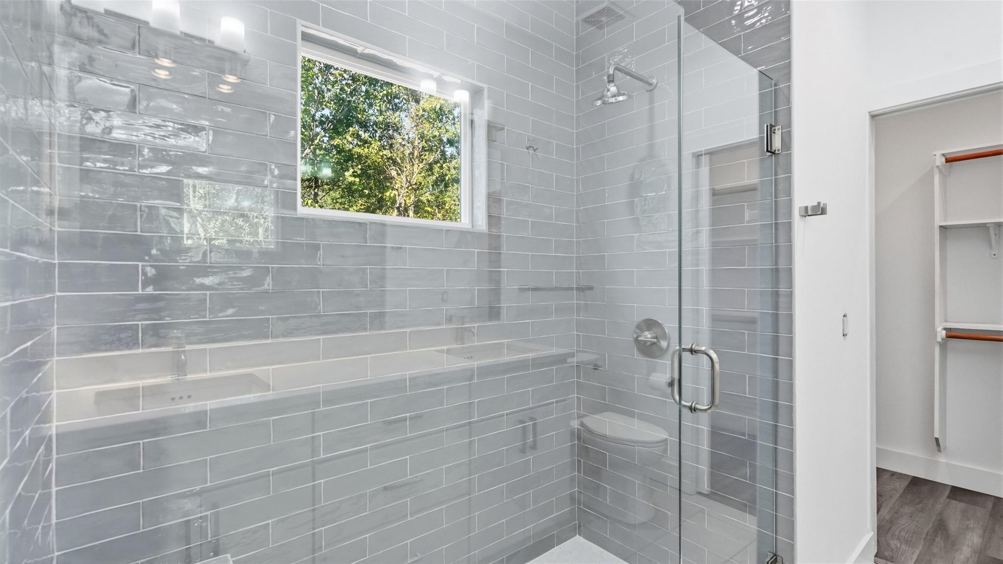 5000 Lansing DR # 2, Austin TX 78745