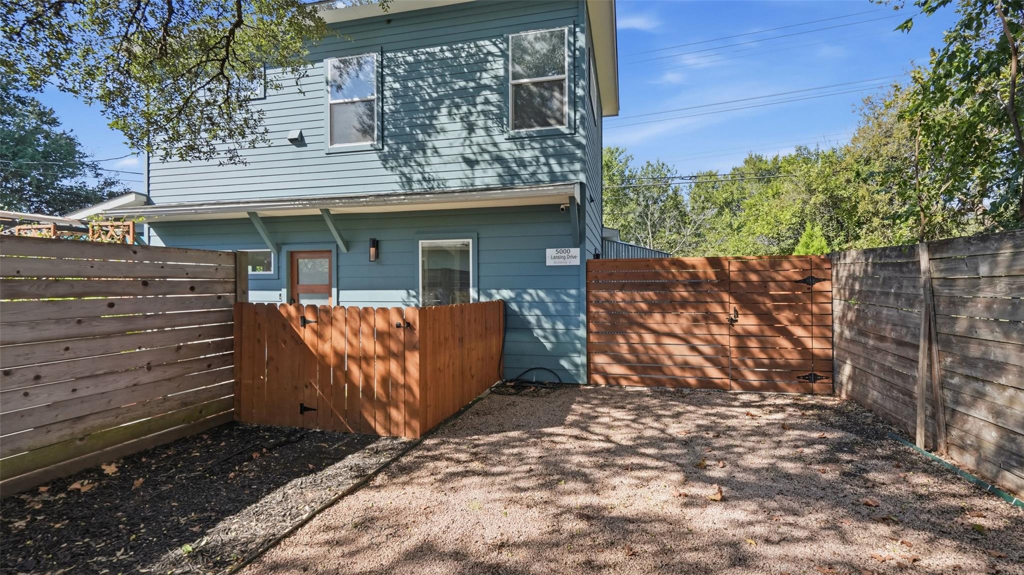 5000 Lansing DR # 2, Austin TX 78745