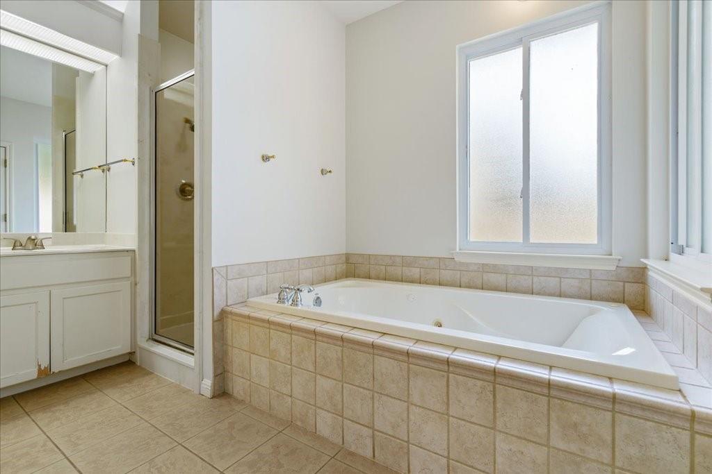 4504 Wild Dunes CT, Austin TX 78747