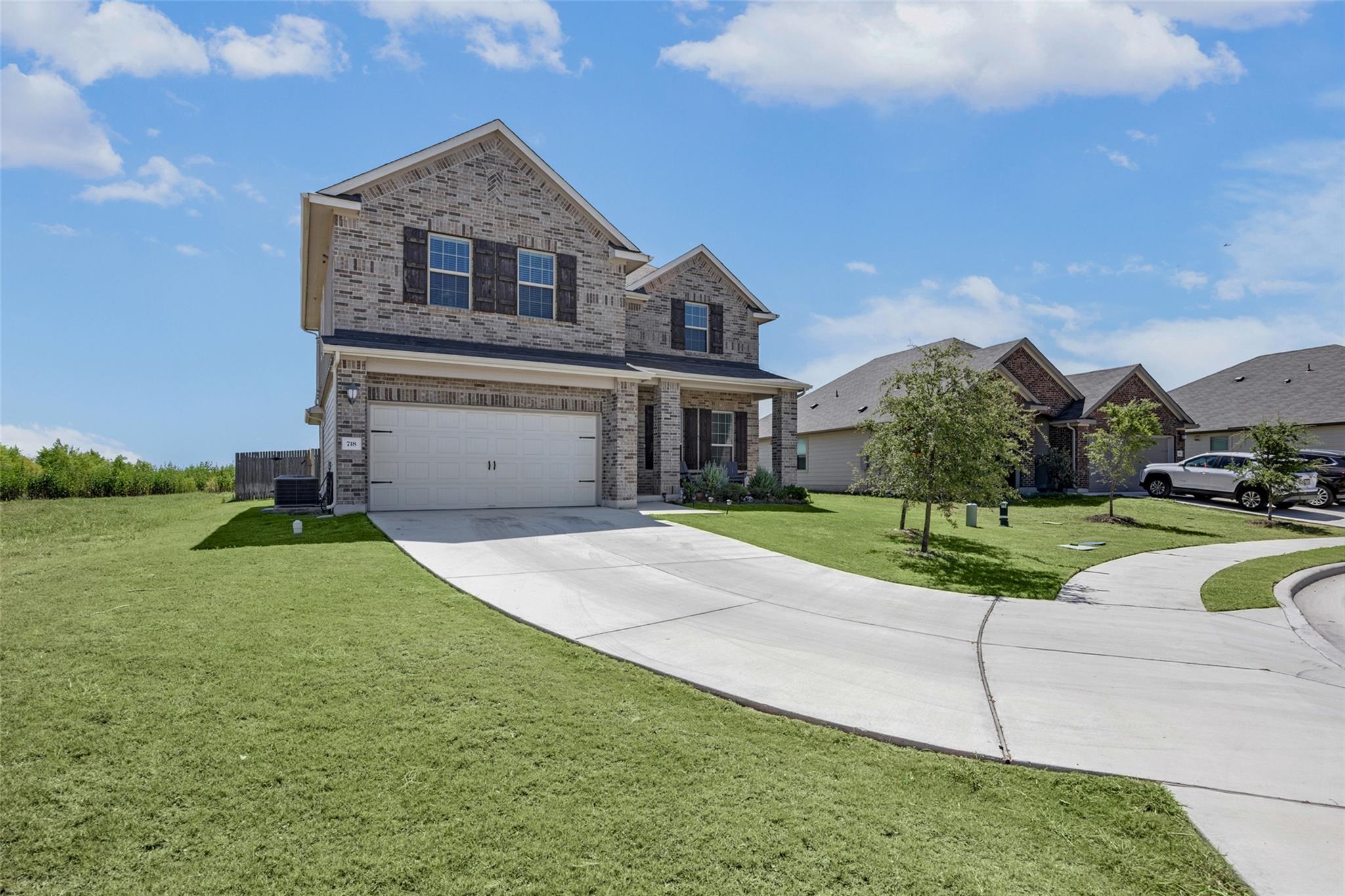 Photo 32 of 718 Sassafras ST, Hutto TX 78634
