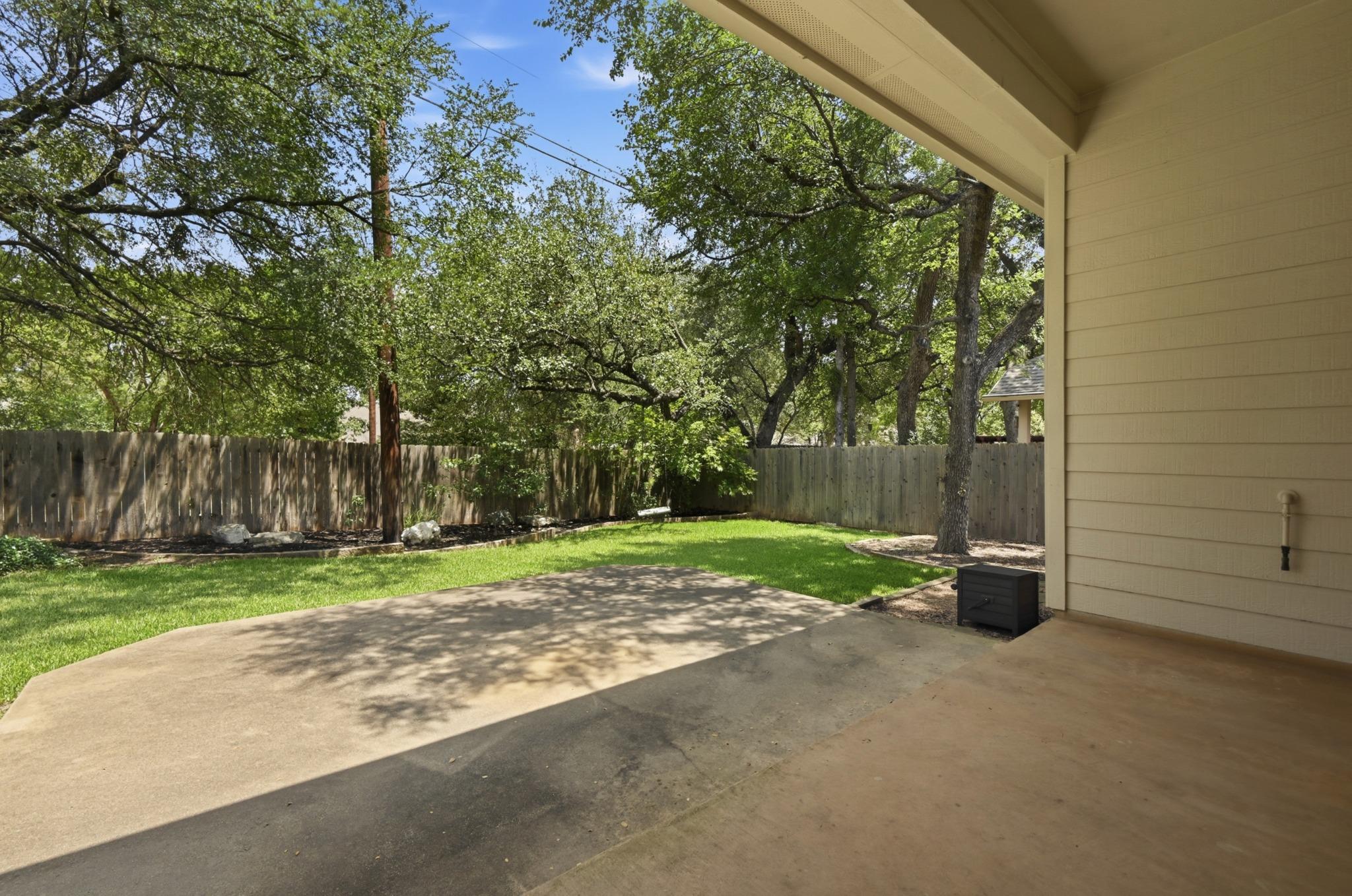6413 York Bridge CIR, Austin TX 78749