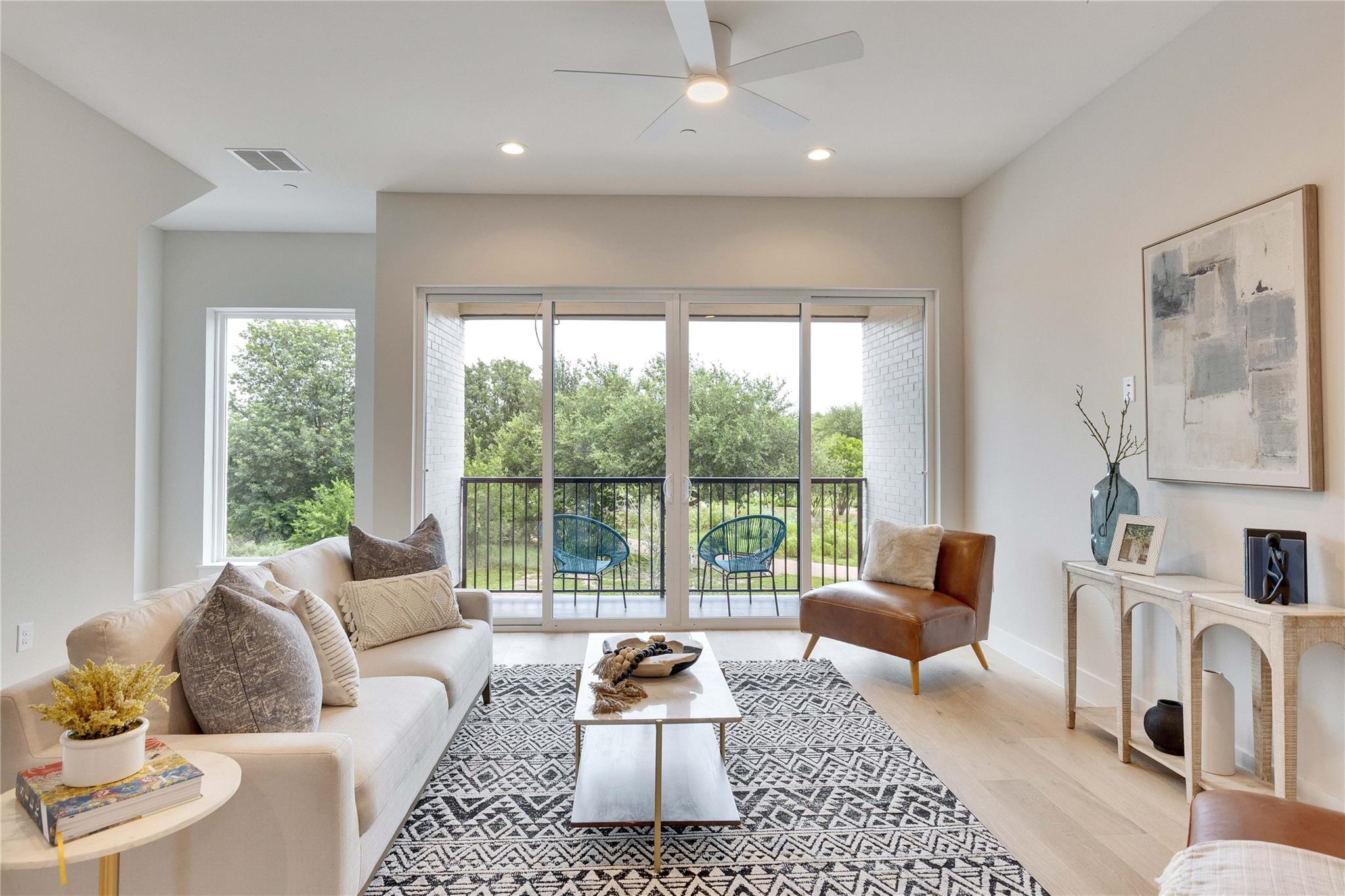 1937 E 38th 1/2 ST # A, Austin TX 78723