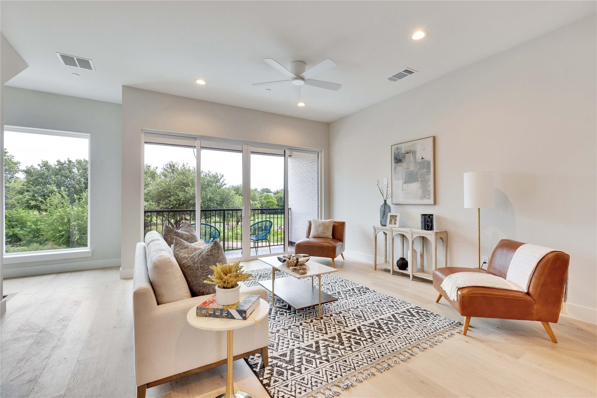 1937 E 38th 1/2 ST # A, Austin TX 78723