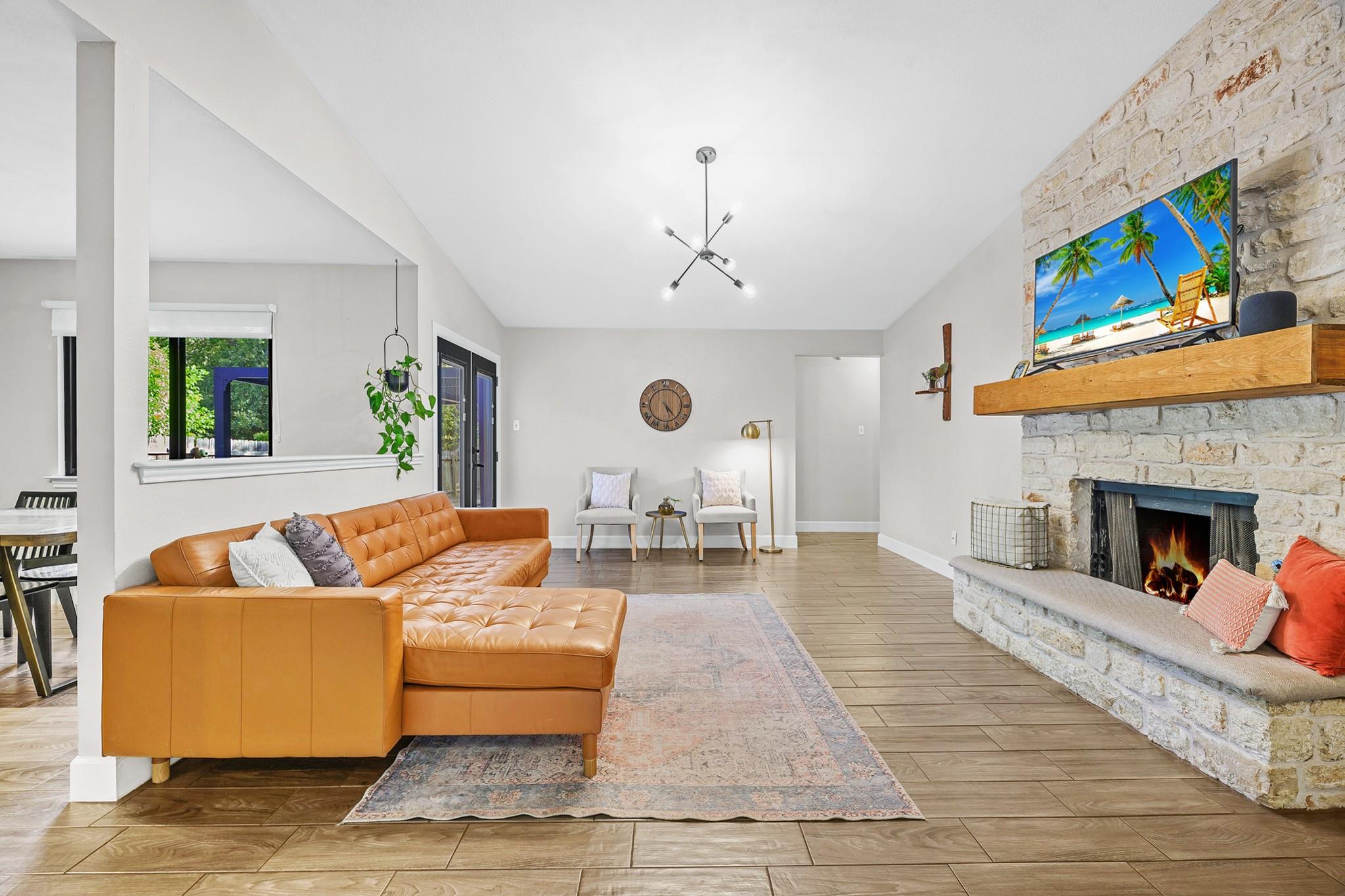 5005 Ganymede DR, Austin TX 78727