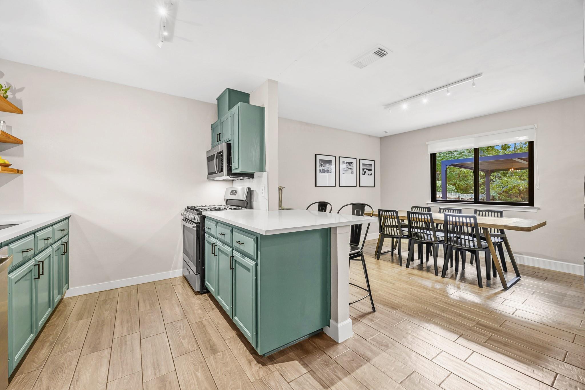 5005 Ganymede DR, Austin TX 78727