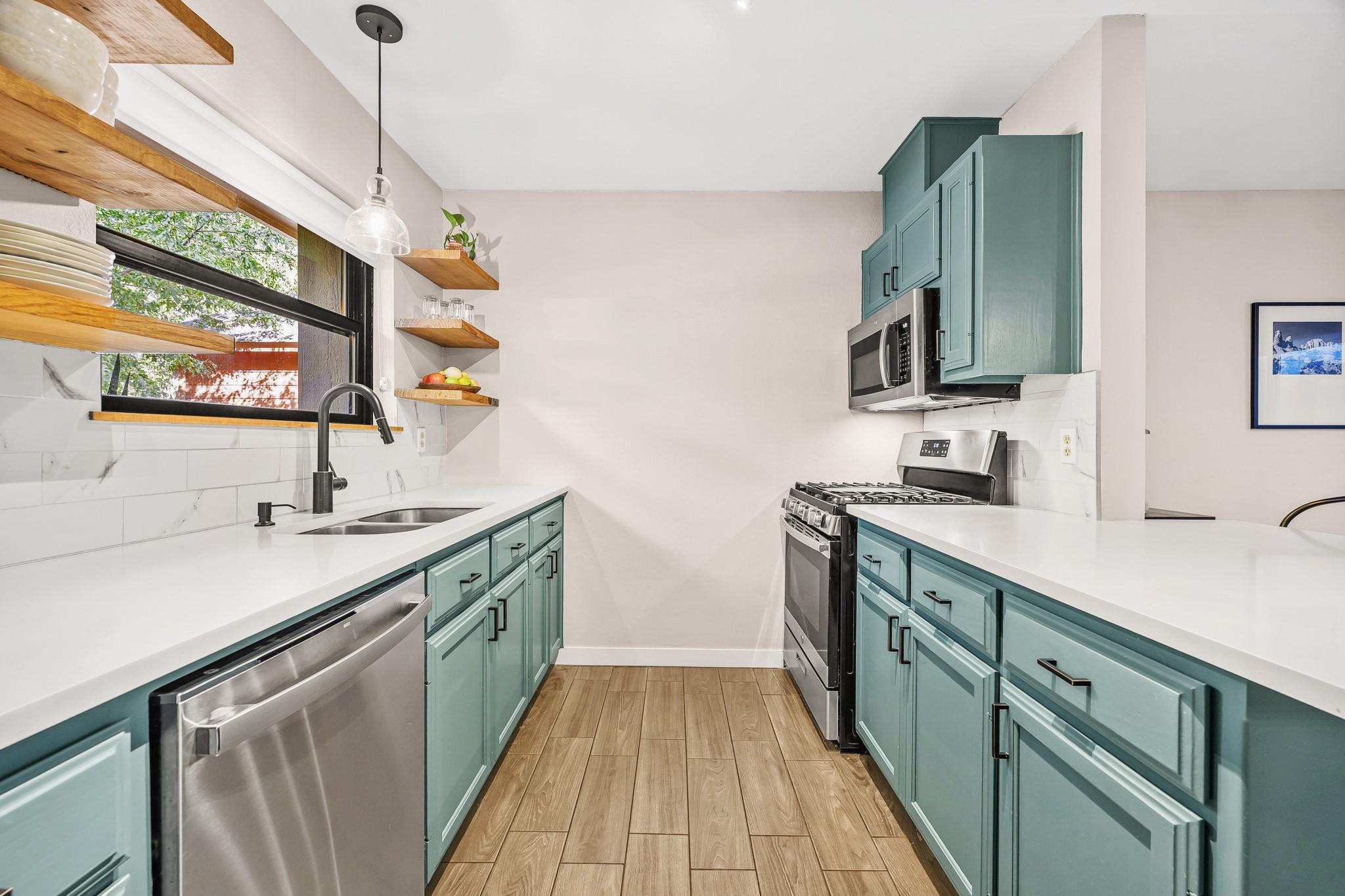 5005 Ganymede DR, Austin TX 78727