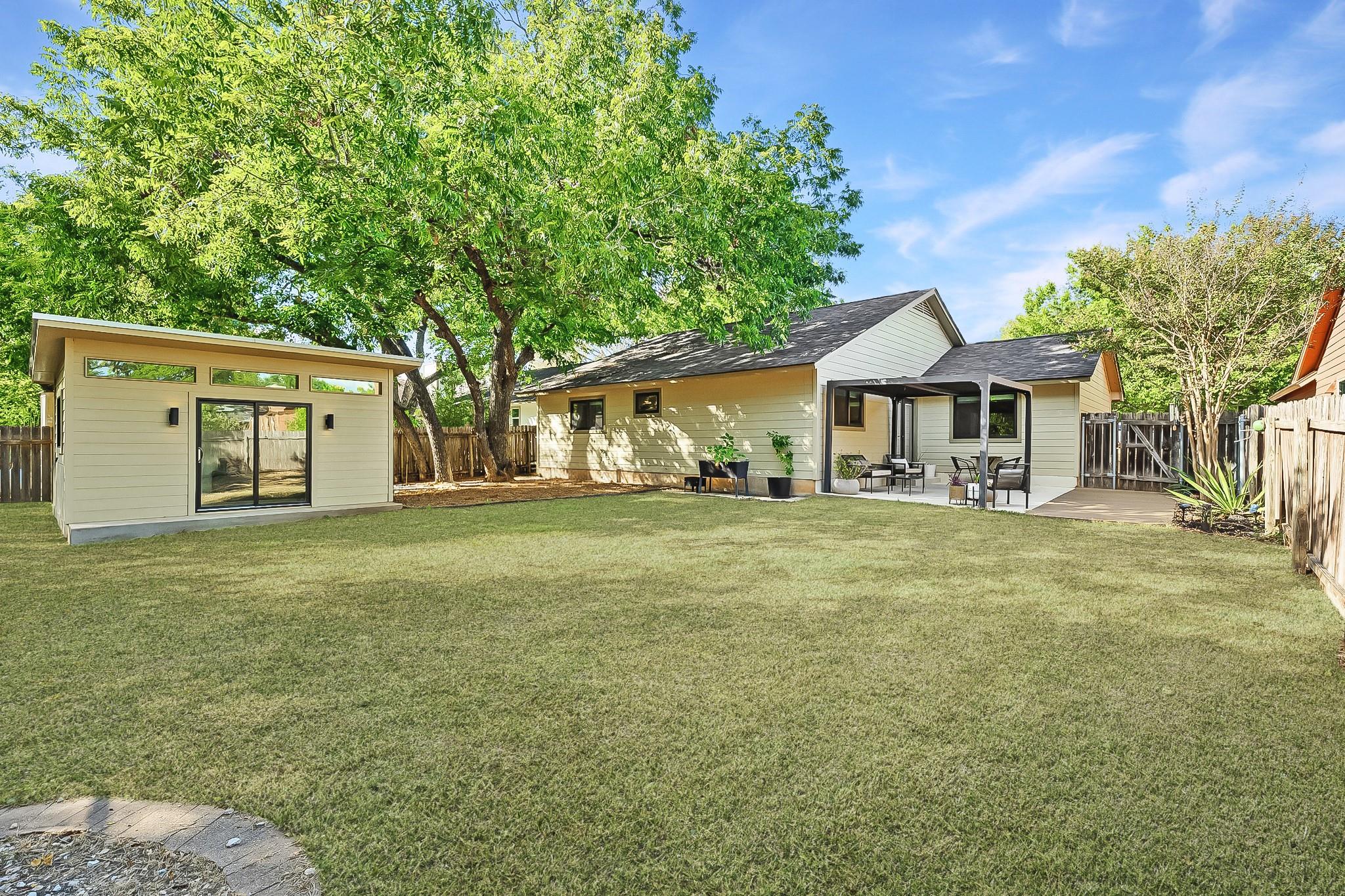 5005 Ganymede DR, Austin TX 78727