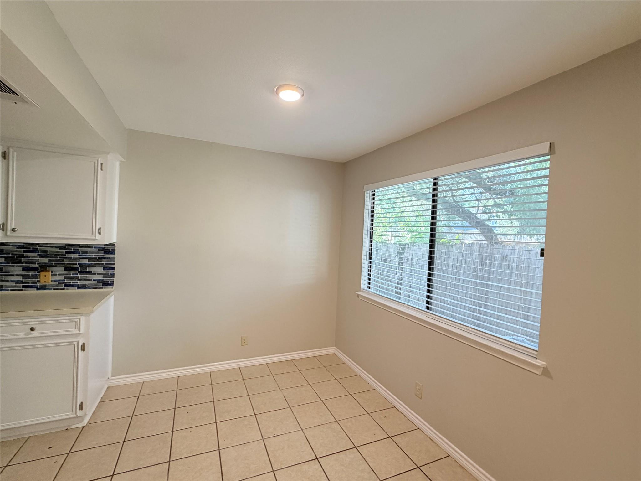 Photo 13 of 8806 Cainwood LN # B, Austin TX 78729