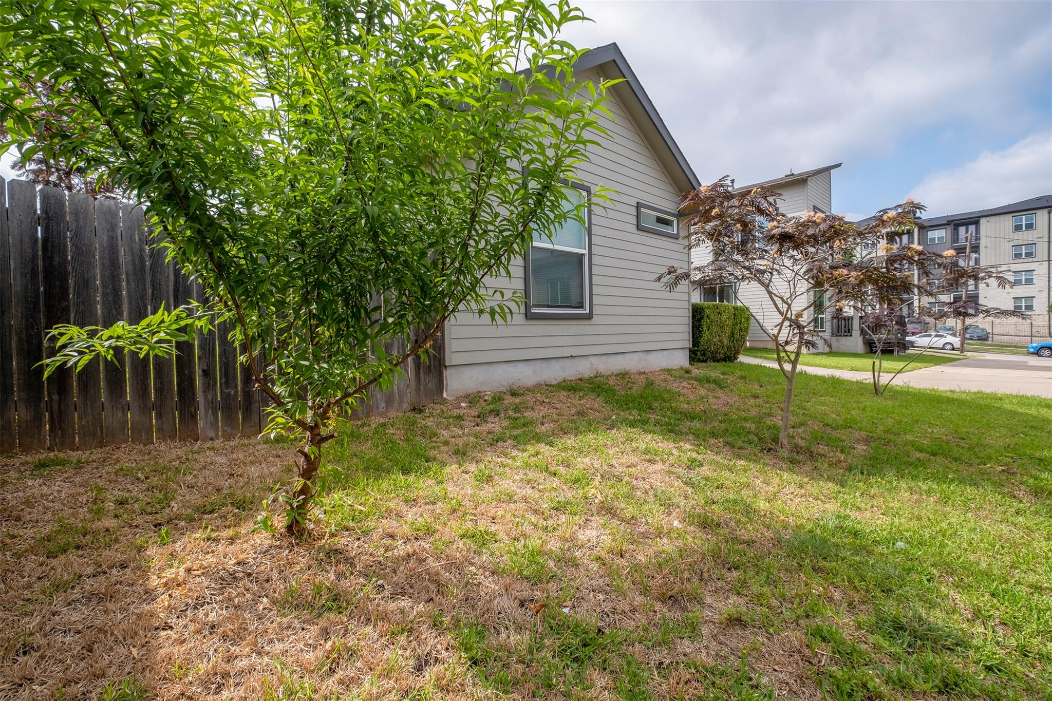 6404 Carson RDG # B, Austin TX 78741