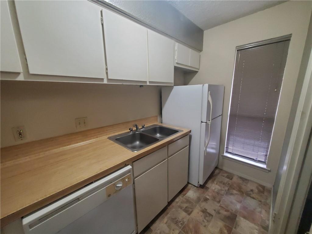 3000 Guadalupe ST # 305, Austin TX 78705