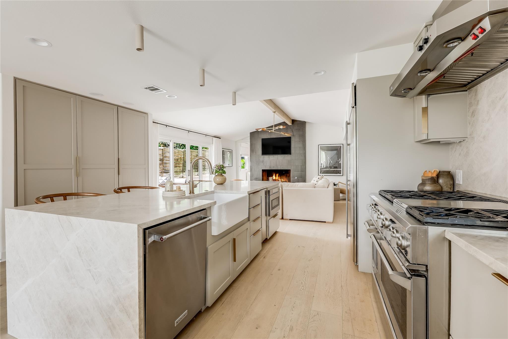 606 Josephine ST, Austin TX 78704
