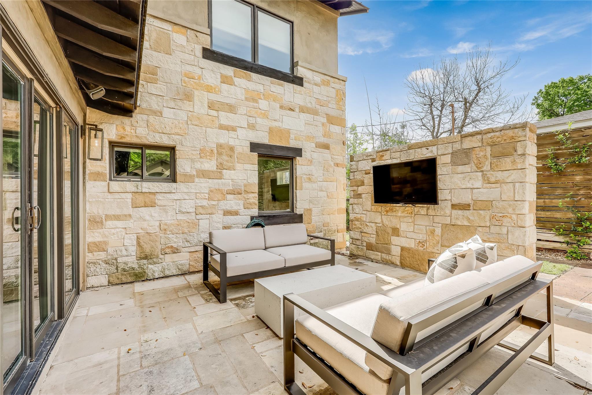 606 Josephine ST, Austin TX 78704