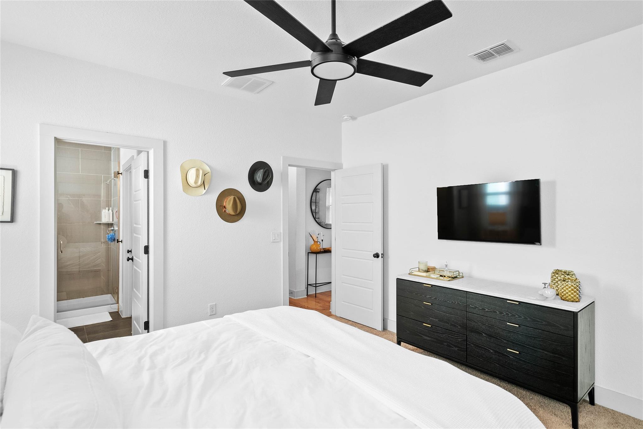 1412 Casa DR, Austin TX 78745