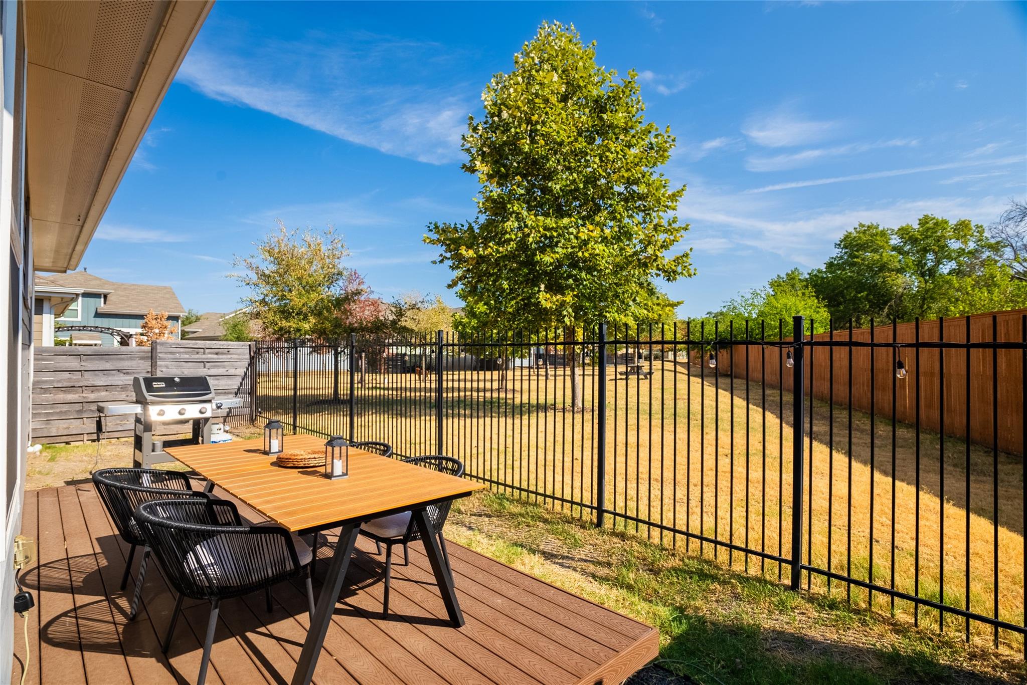 1412 Casa DR, Austin TX 78745
