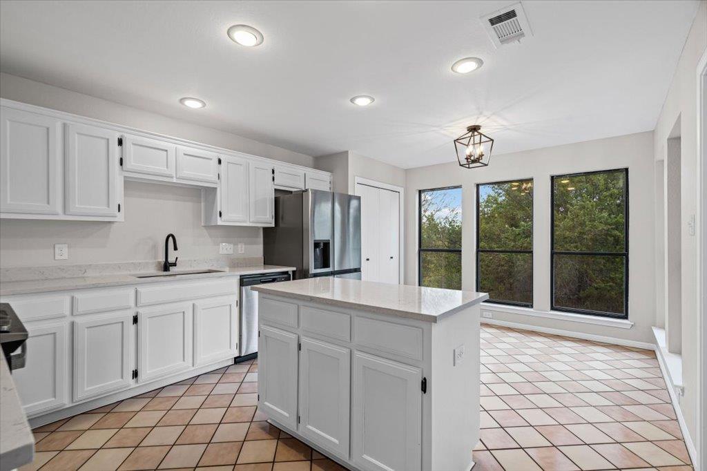 8800 Mariscal Canyon DR, Austin TX 78759