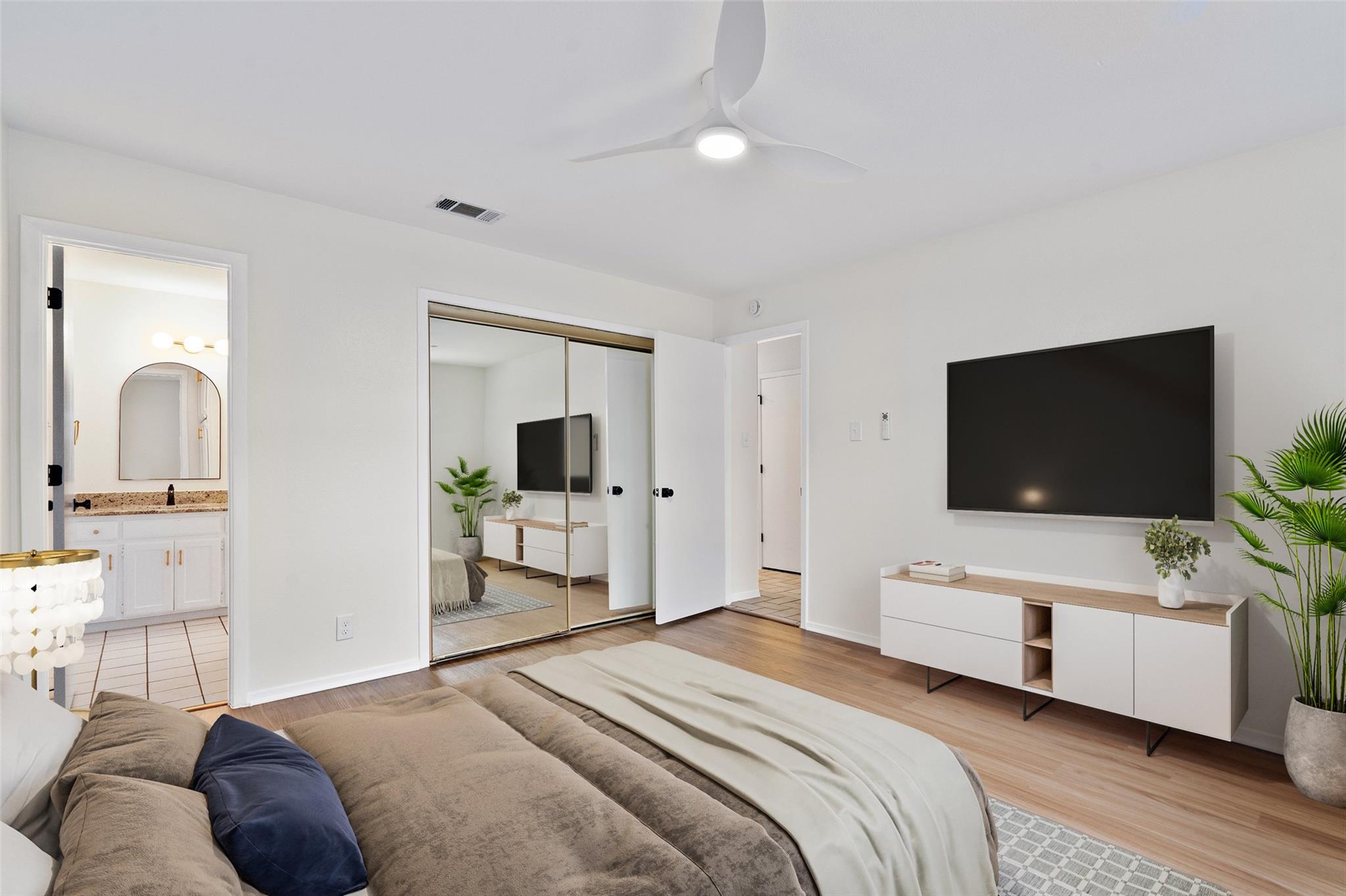 2907 Pearl ST # 102, Austin TX 78705