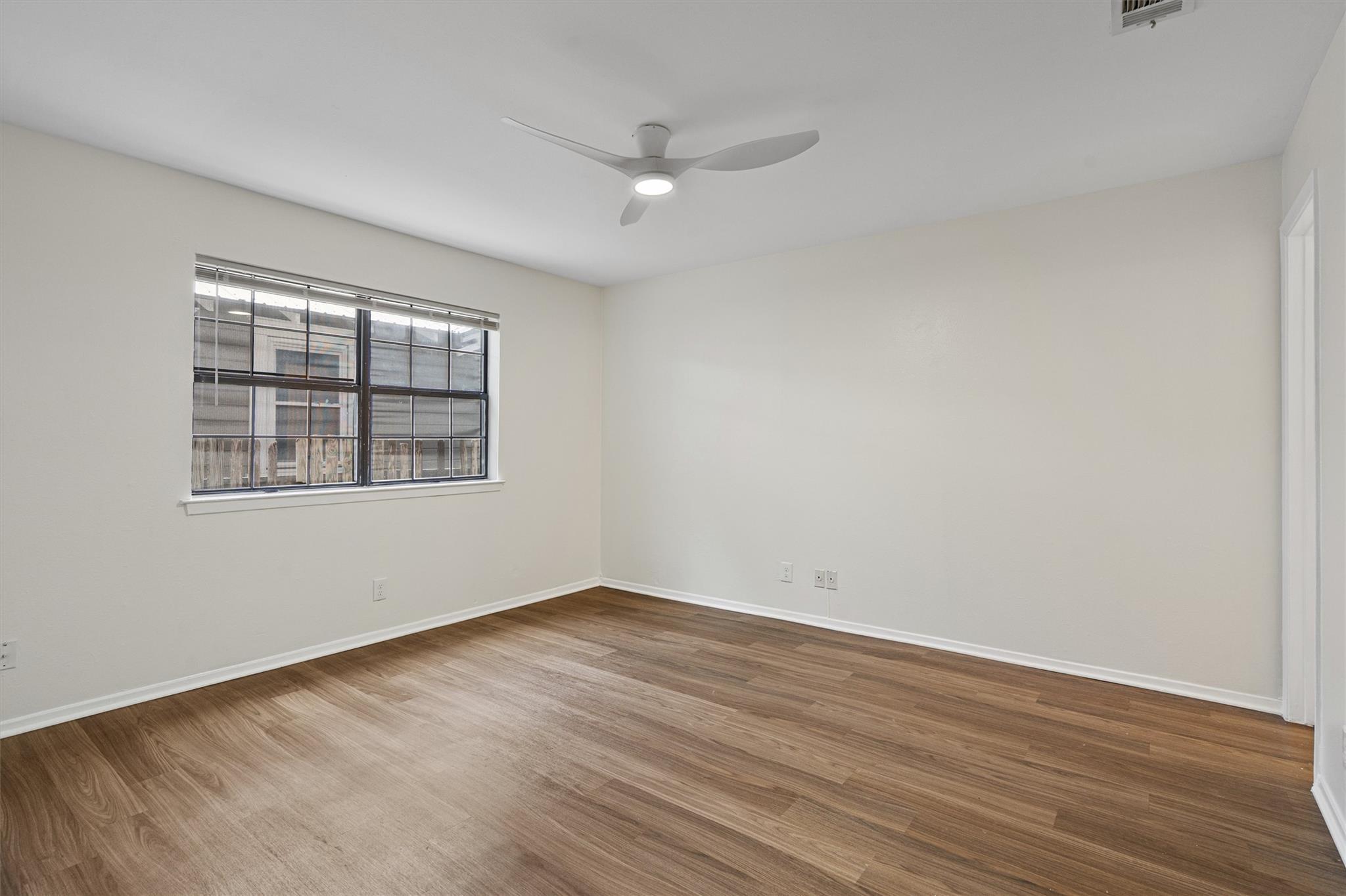 2907 Pearl ST # 102, Austin TX 78705
