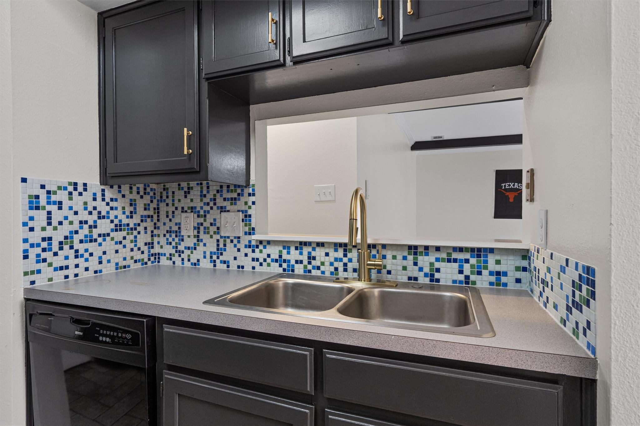 2907 Pearl ST # 102, Austin TX 78705