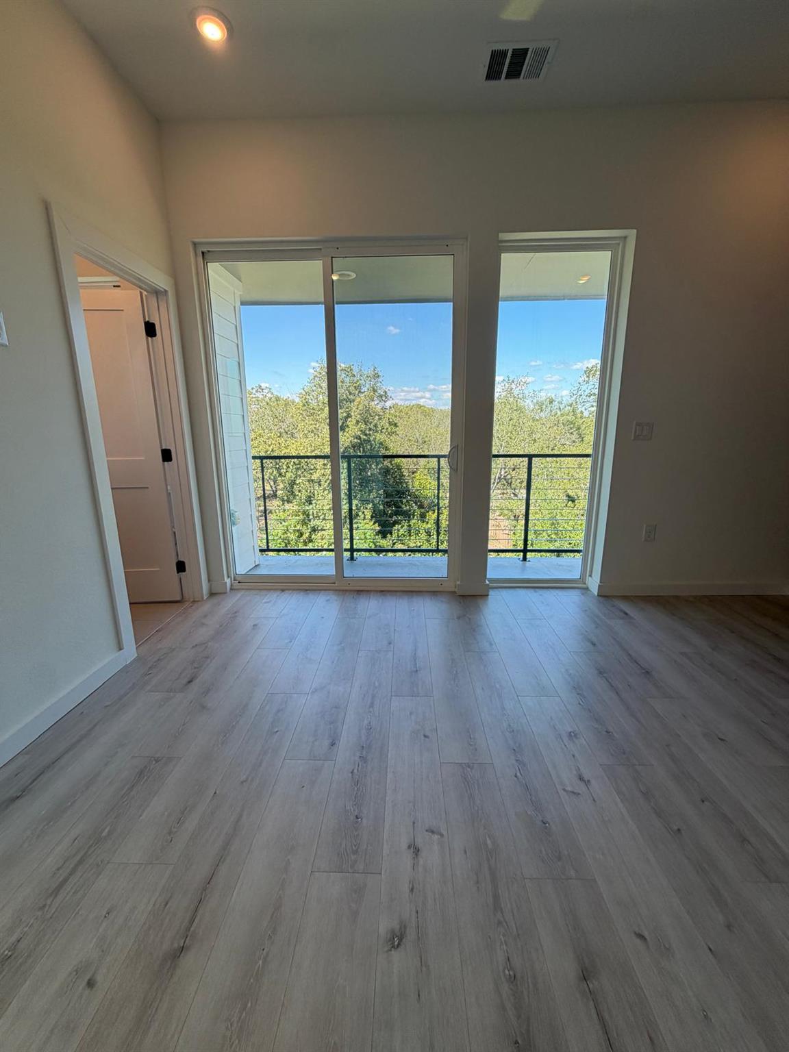 2000 Riverside Farms Road, Unit 12101 RD # 12101, Austin TX 78741