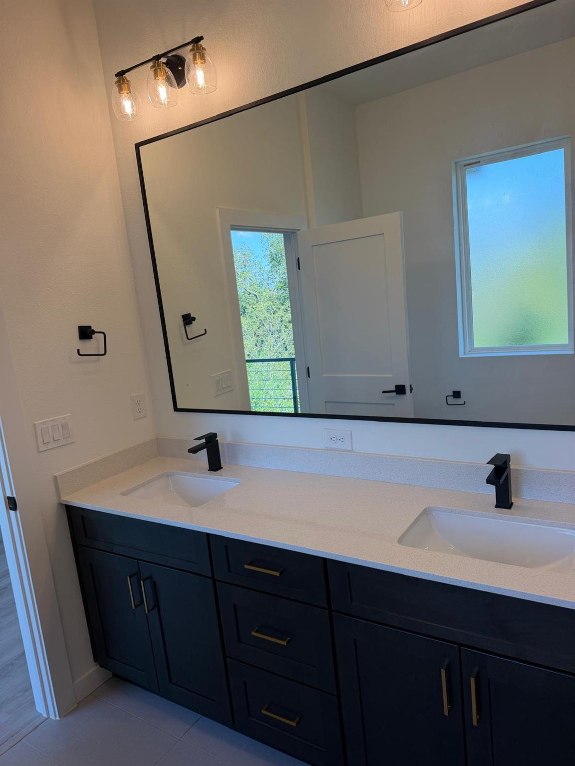 2000 Riverside Farms Road, Unit 12101 RD # 12101, Austin TX 78741