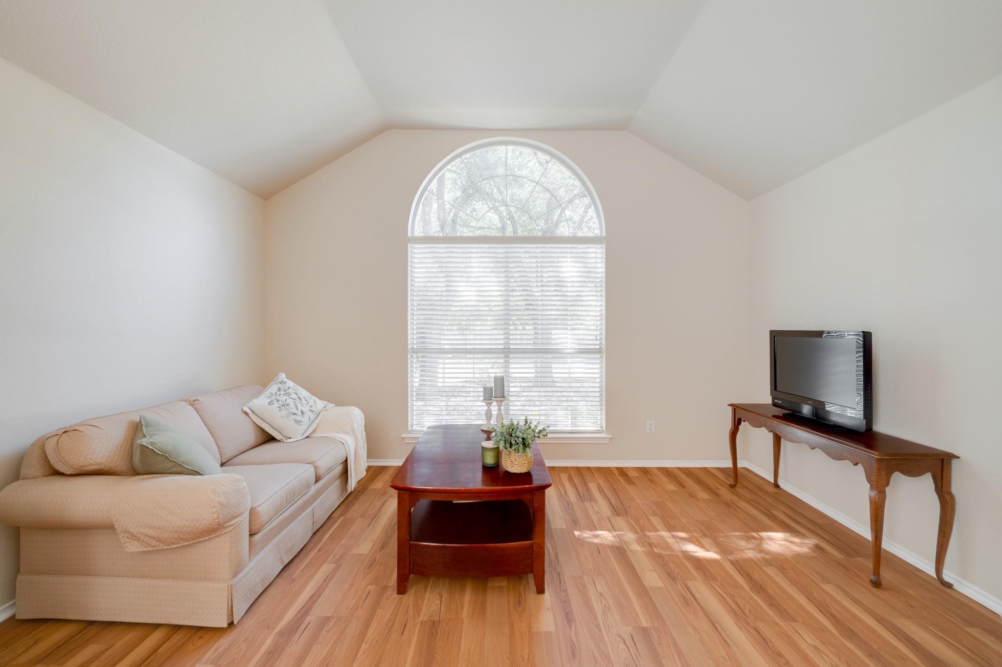 3704 Kissman DR, Austin TX 78728