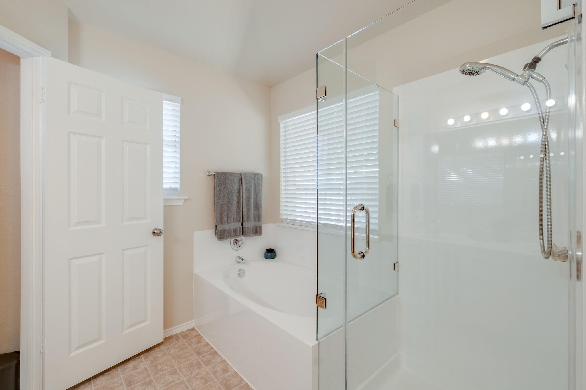 3704 Kissman DR, Austin TX 78728