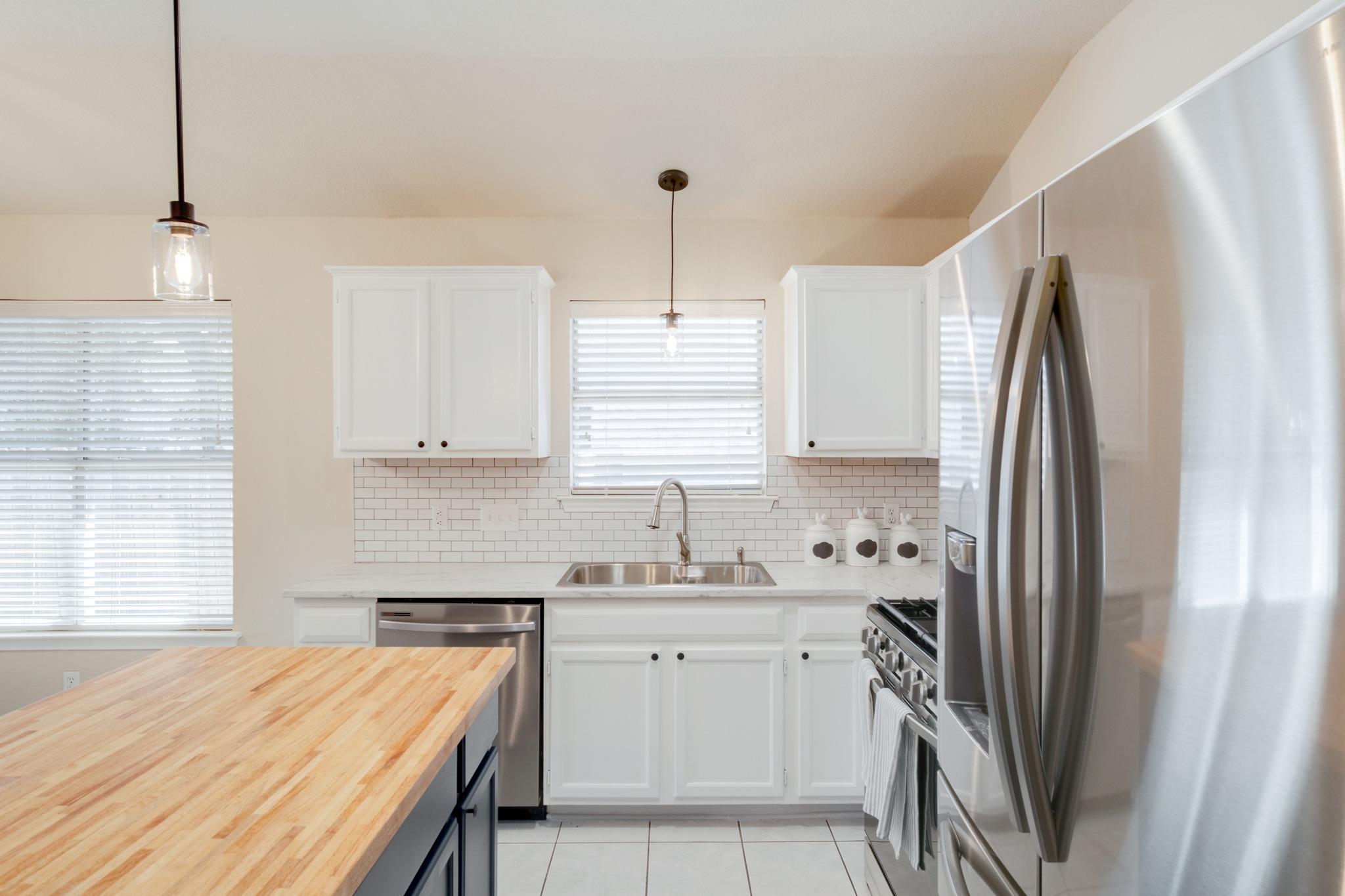 3704 Kissman DR, Austin TX 78728
