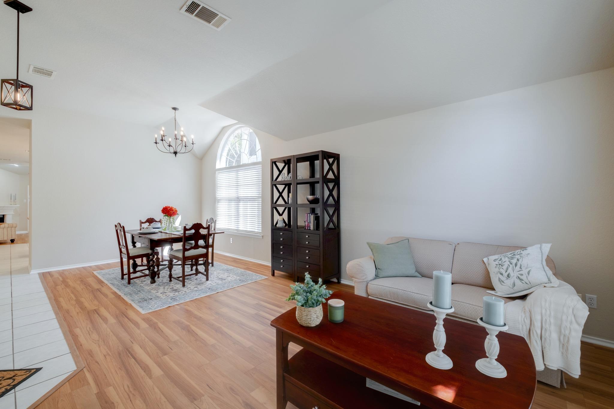 3704 Kissman DR, Austin TX 78728