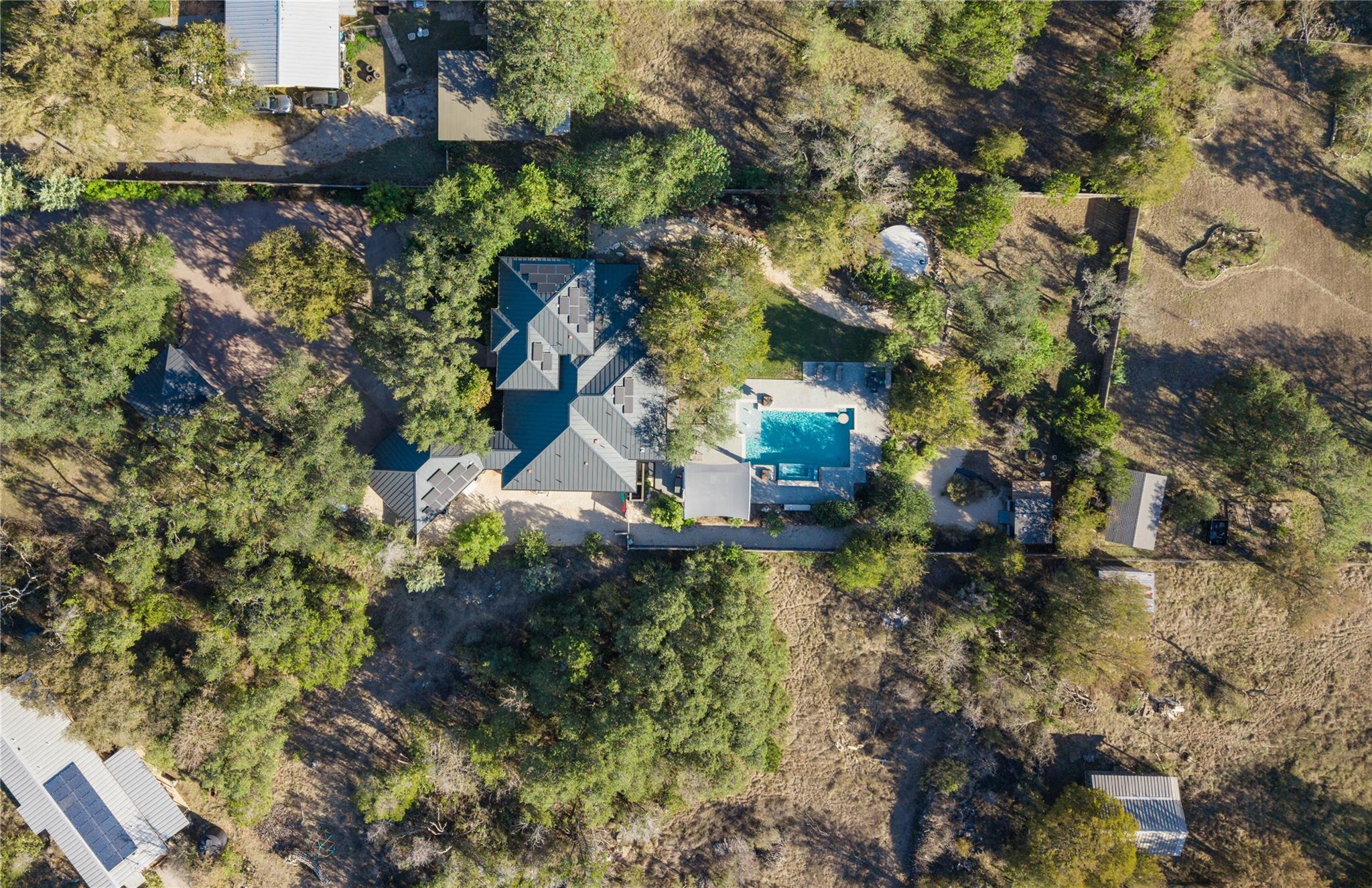 5615 McCarty LN, Austin TX 78749
