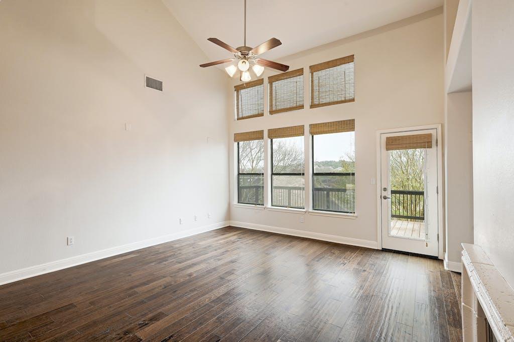 6701 Covered Bridge DR # 41, Austin TX 78736