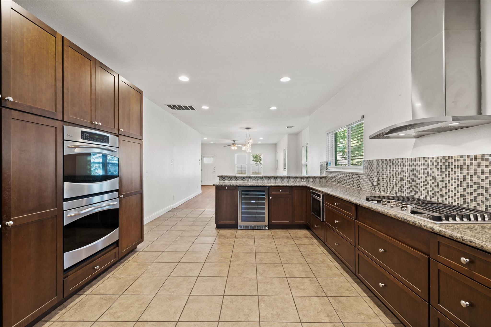 3203 E 18th ST, Austin TX 78721