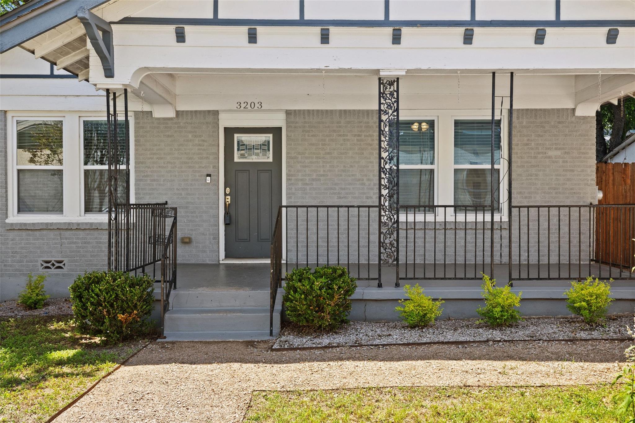 3203 E 18th ST, Austin TX 78721