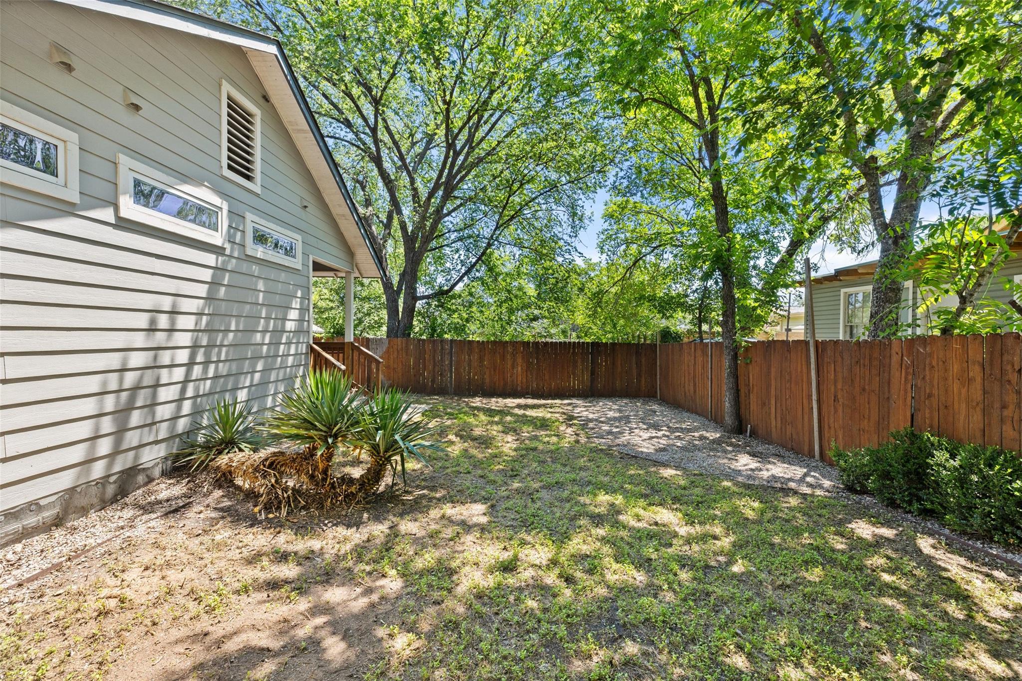 3203 E 18th ST, Austin TX 78721
