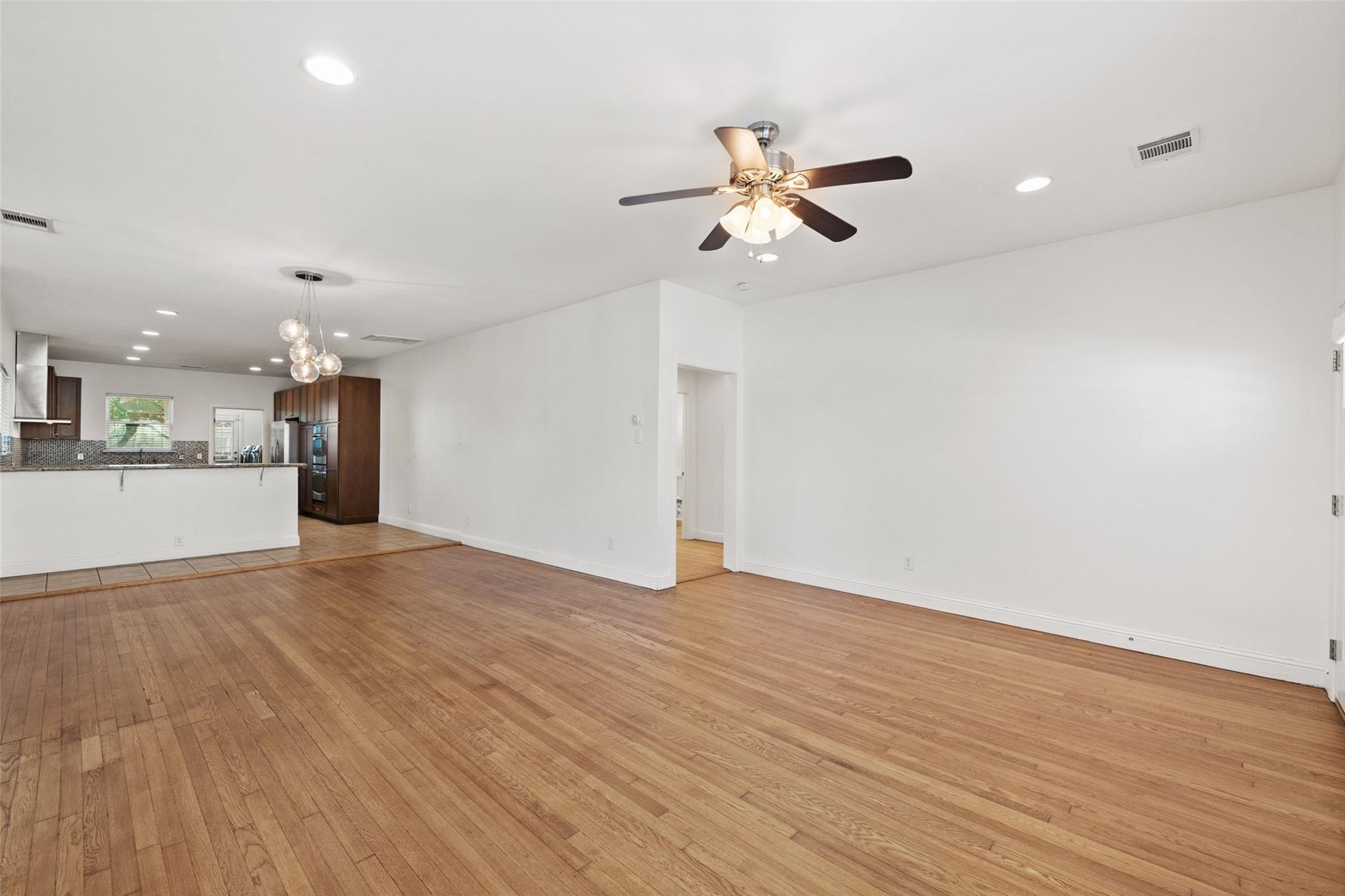 3203 E 18th ST, Austin TX 78721