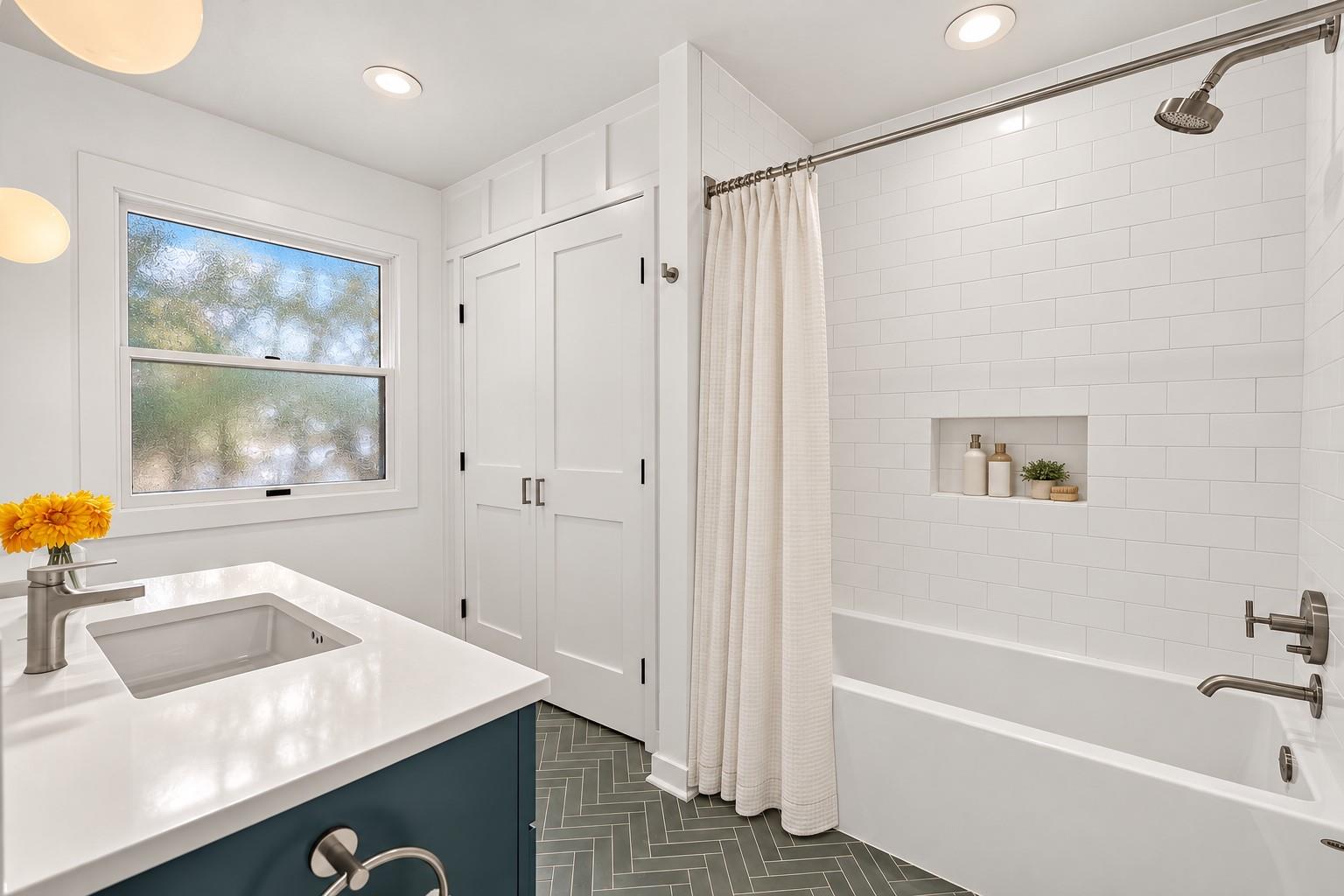 1709 Brackenridge ST, Austin TX 78704