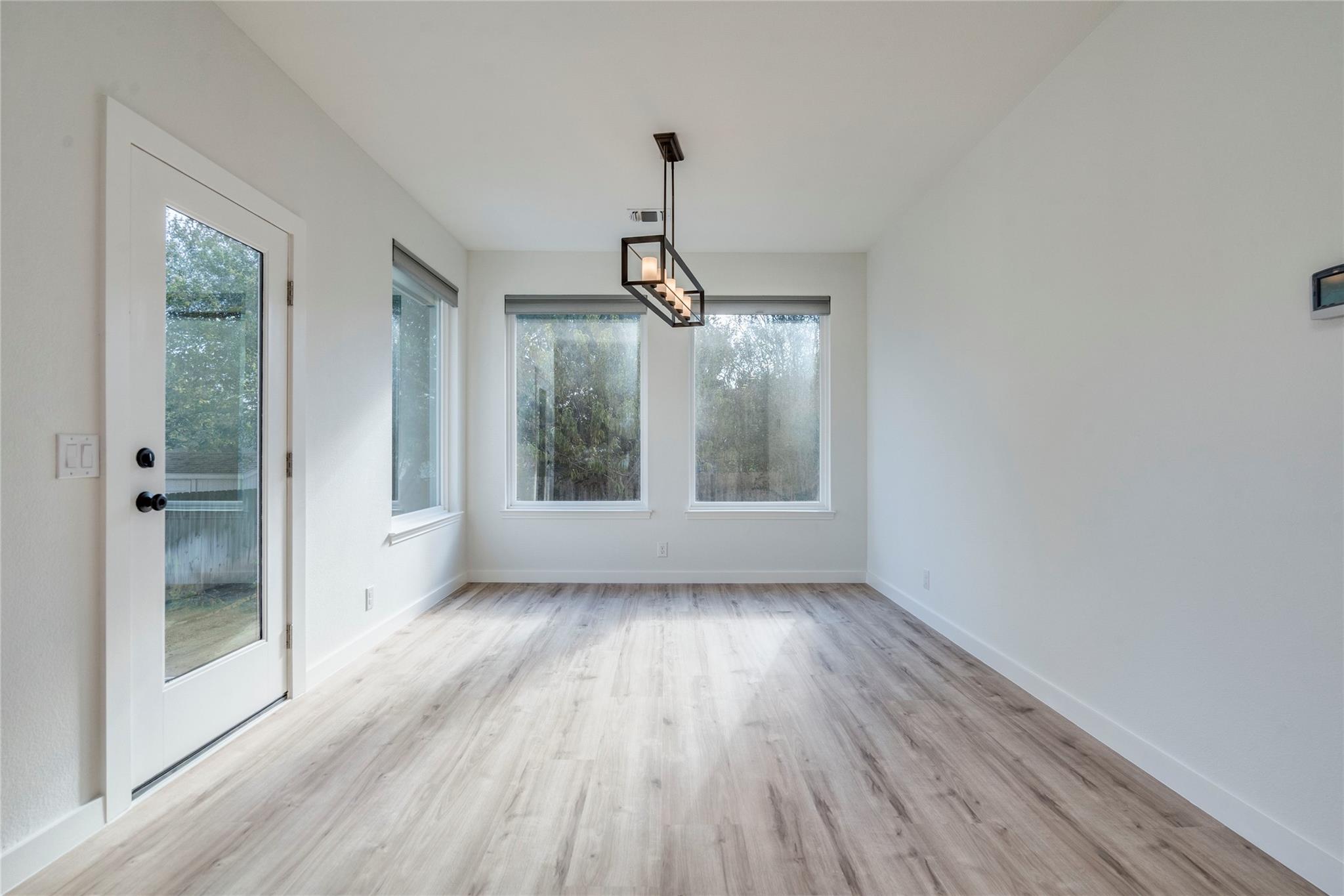 3315 Santee DR, Austin TX 78738