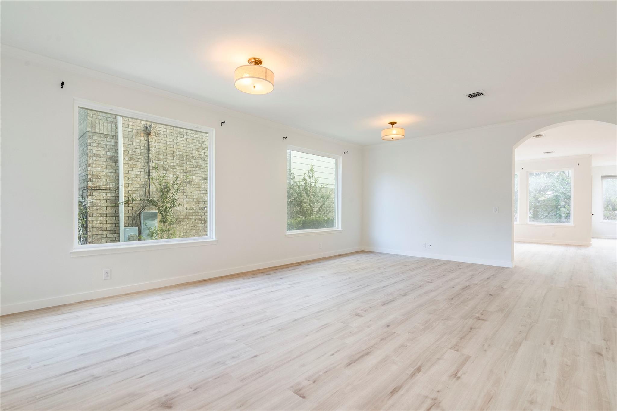 3315 Santee DR, Austin TX 78738
