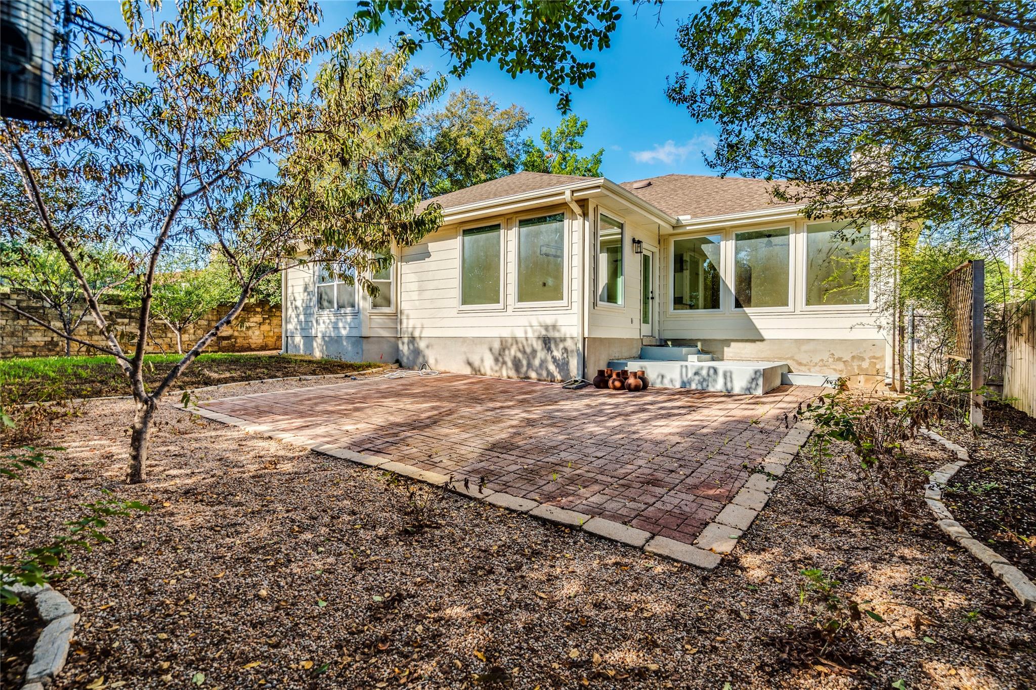 3315 Santee DR, Austin TX 78738